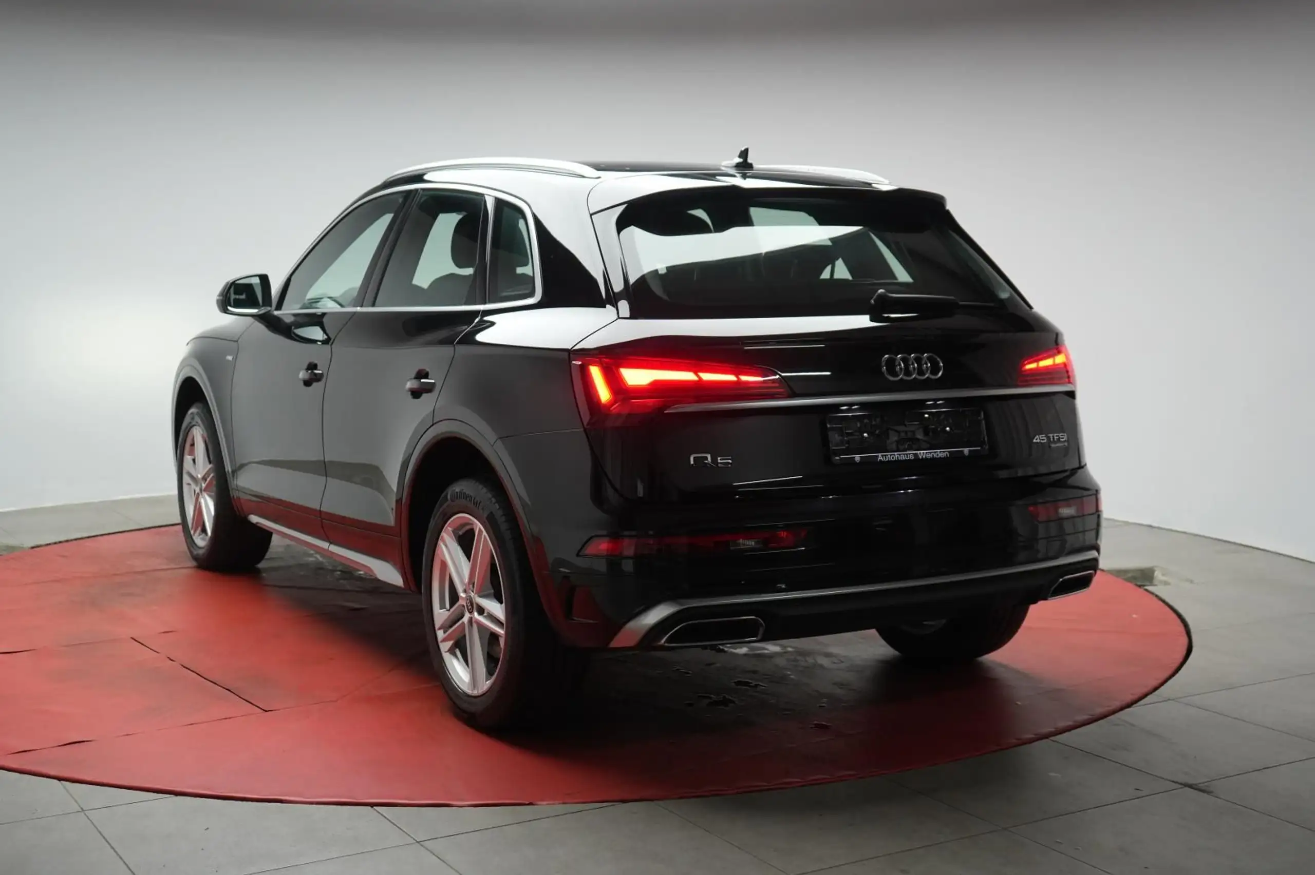 Audi - Q5