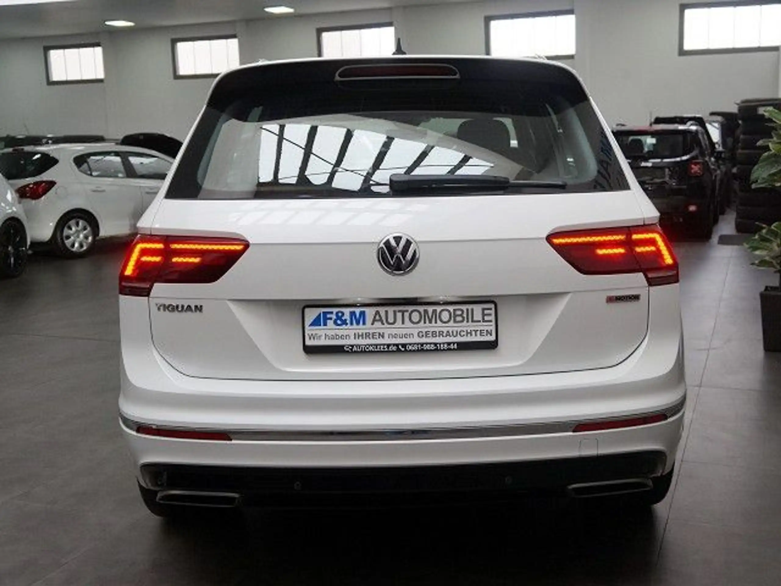 Volkswagen - Tiguan