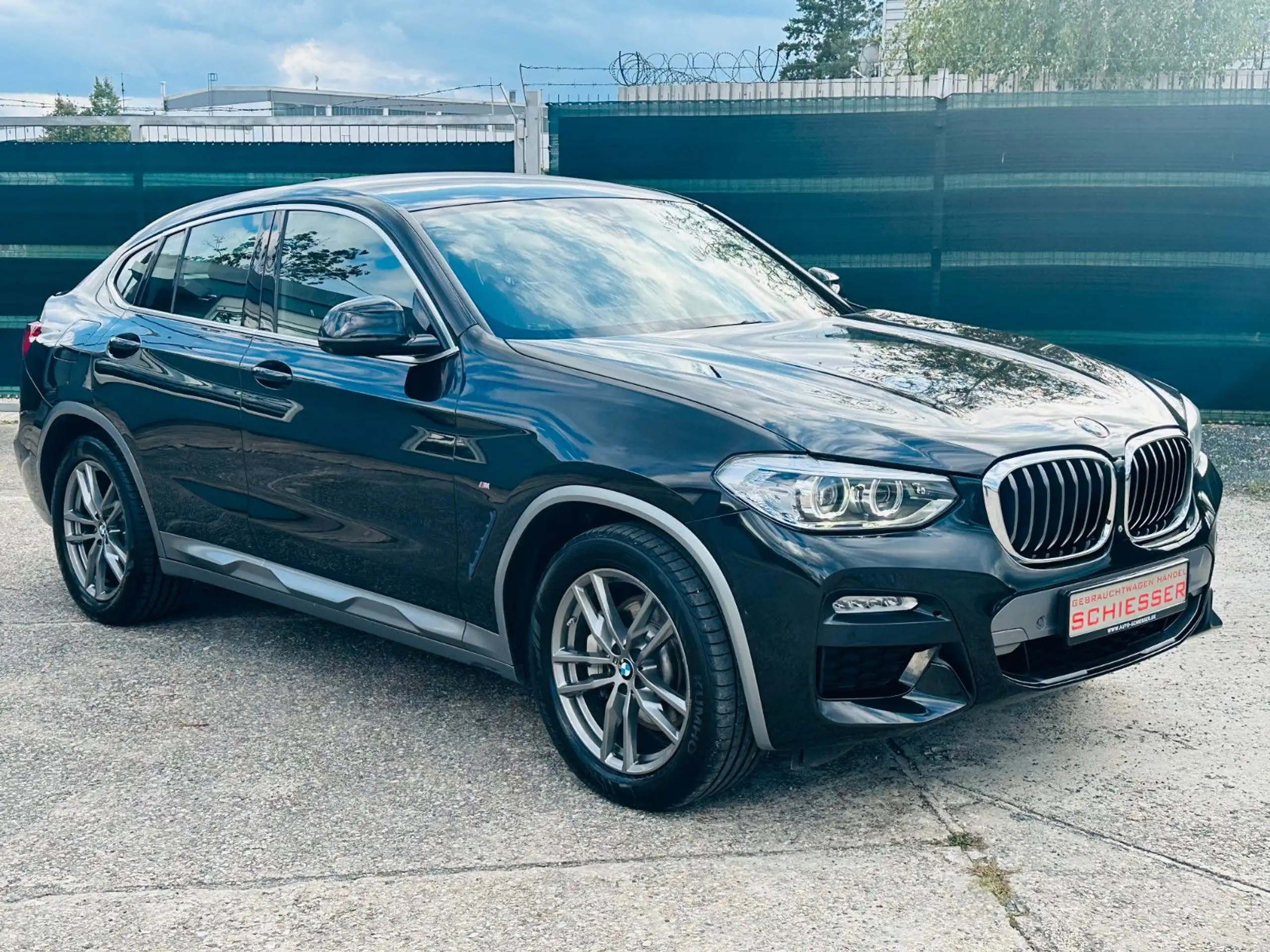 BMW - X4