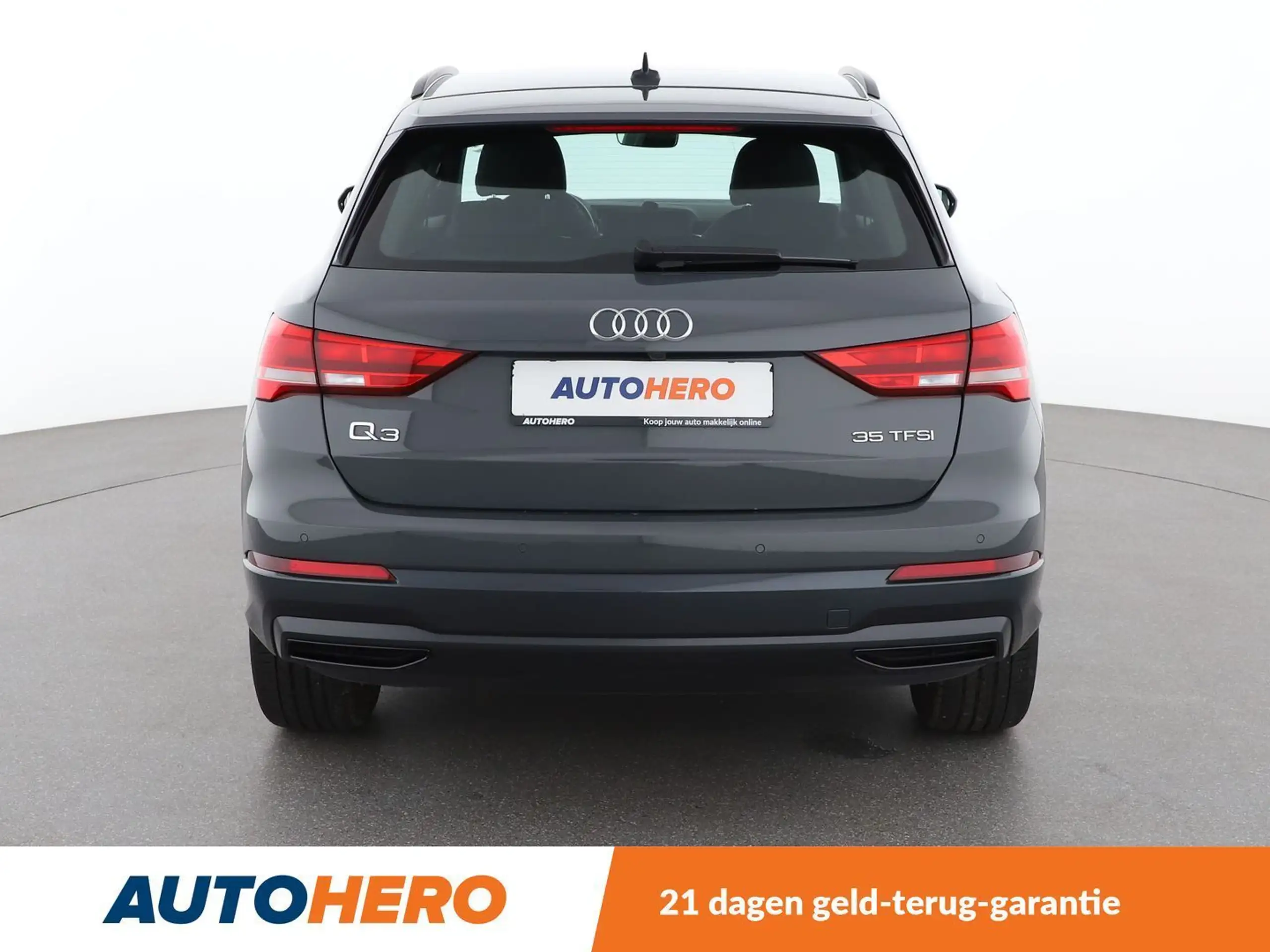 Audi - Q3