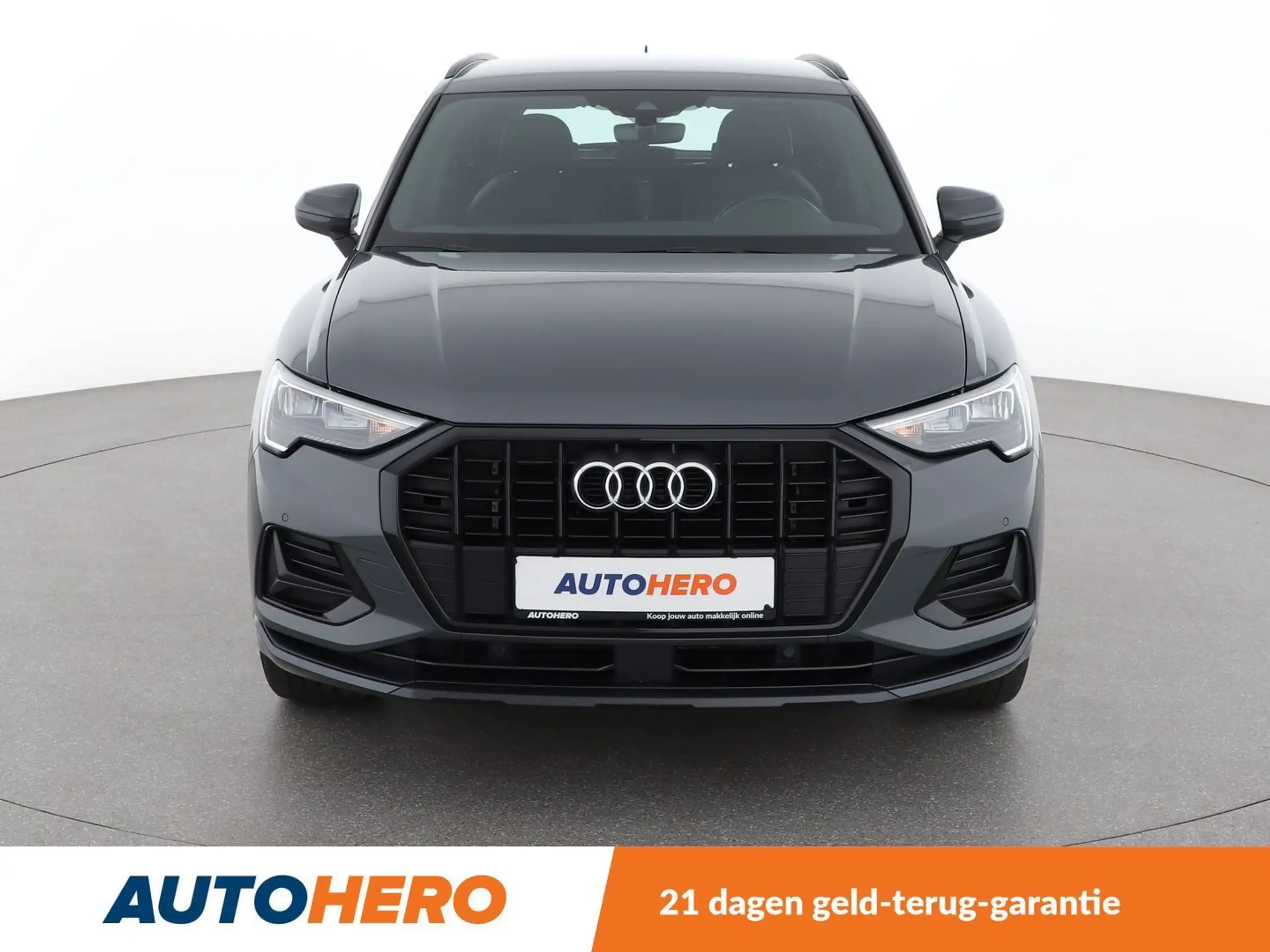 Audi - Q3