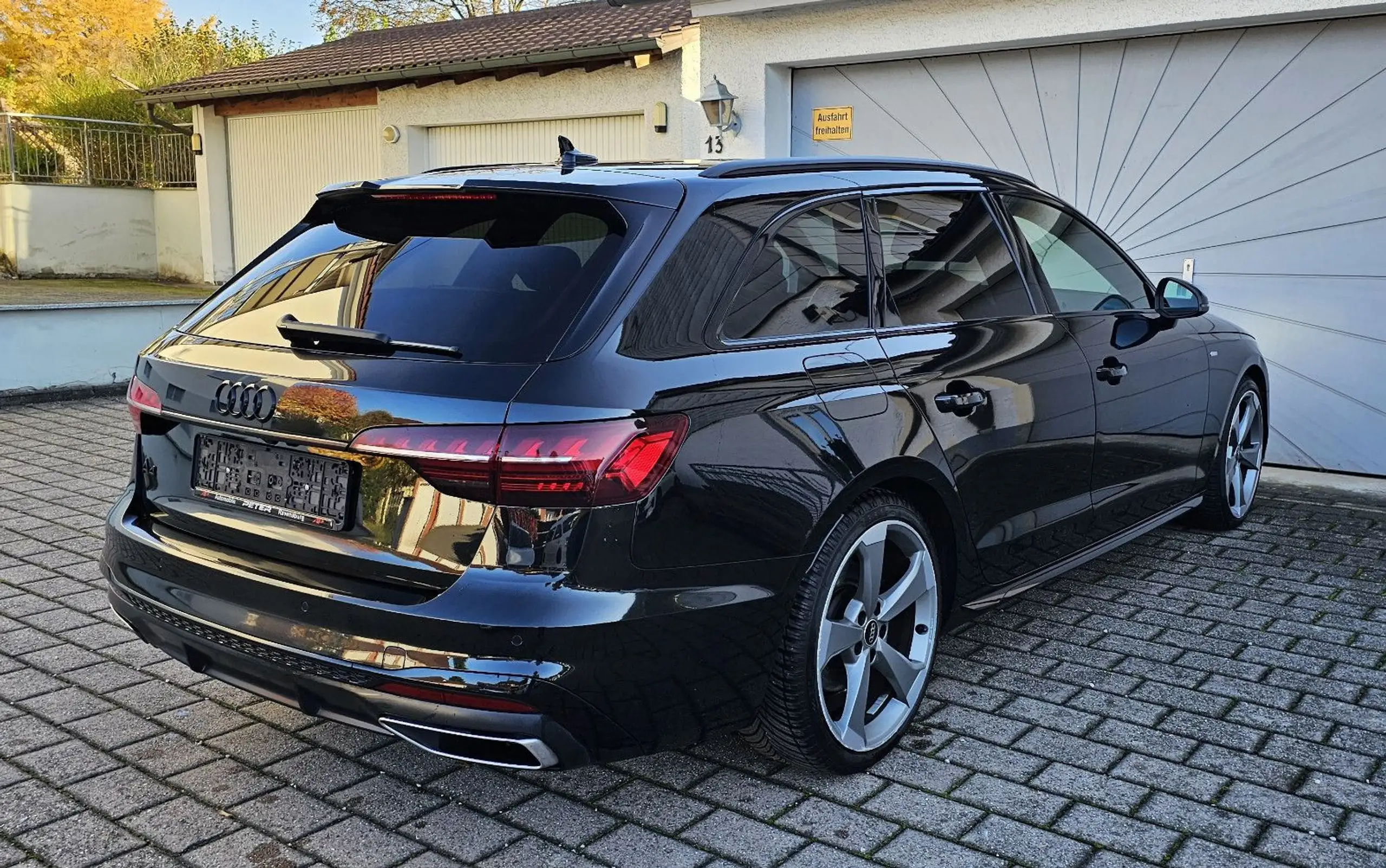 Audi - A4