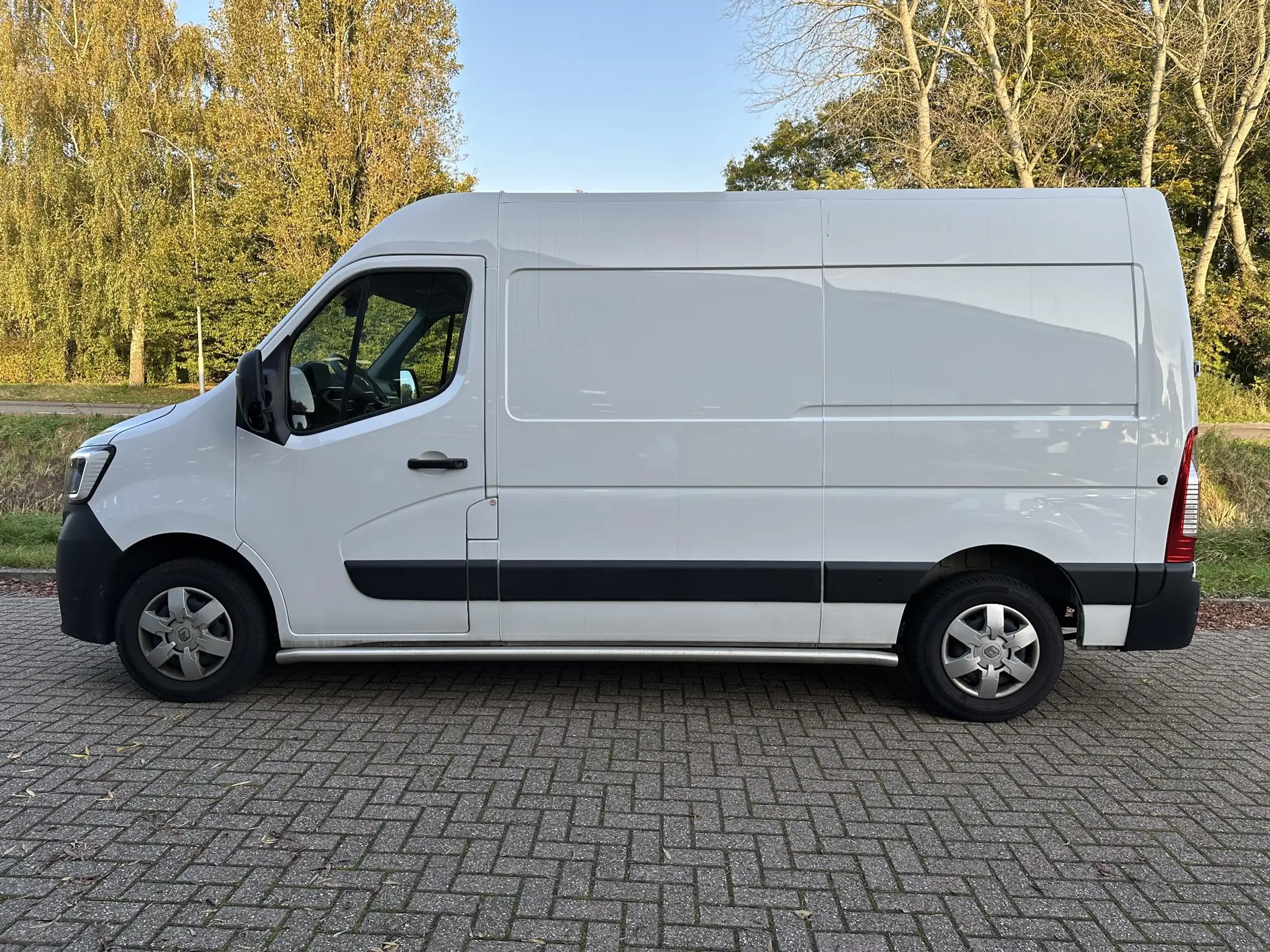 Renault - Master