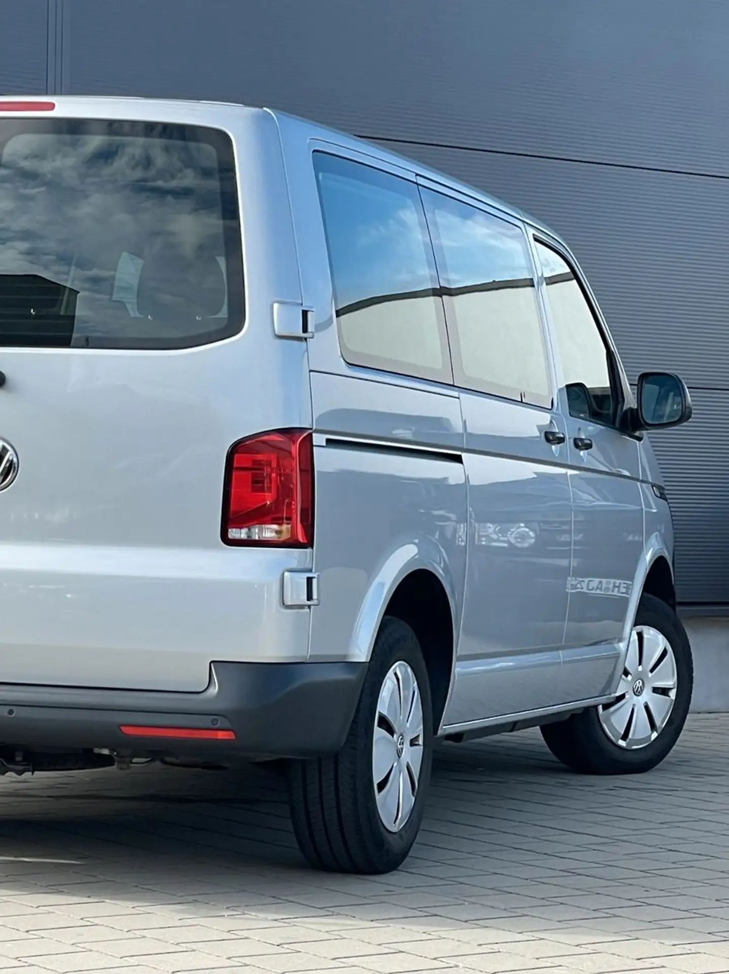 Volkswagen - T6 Caravelle