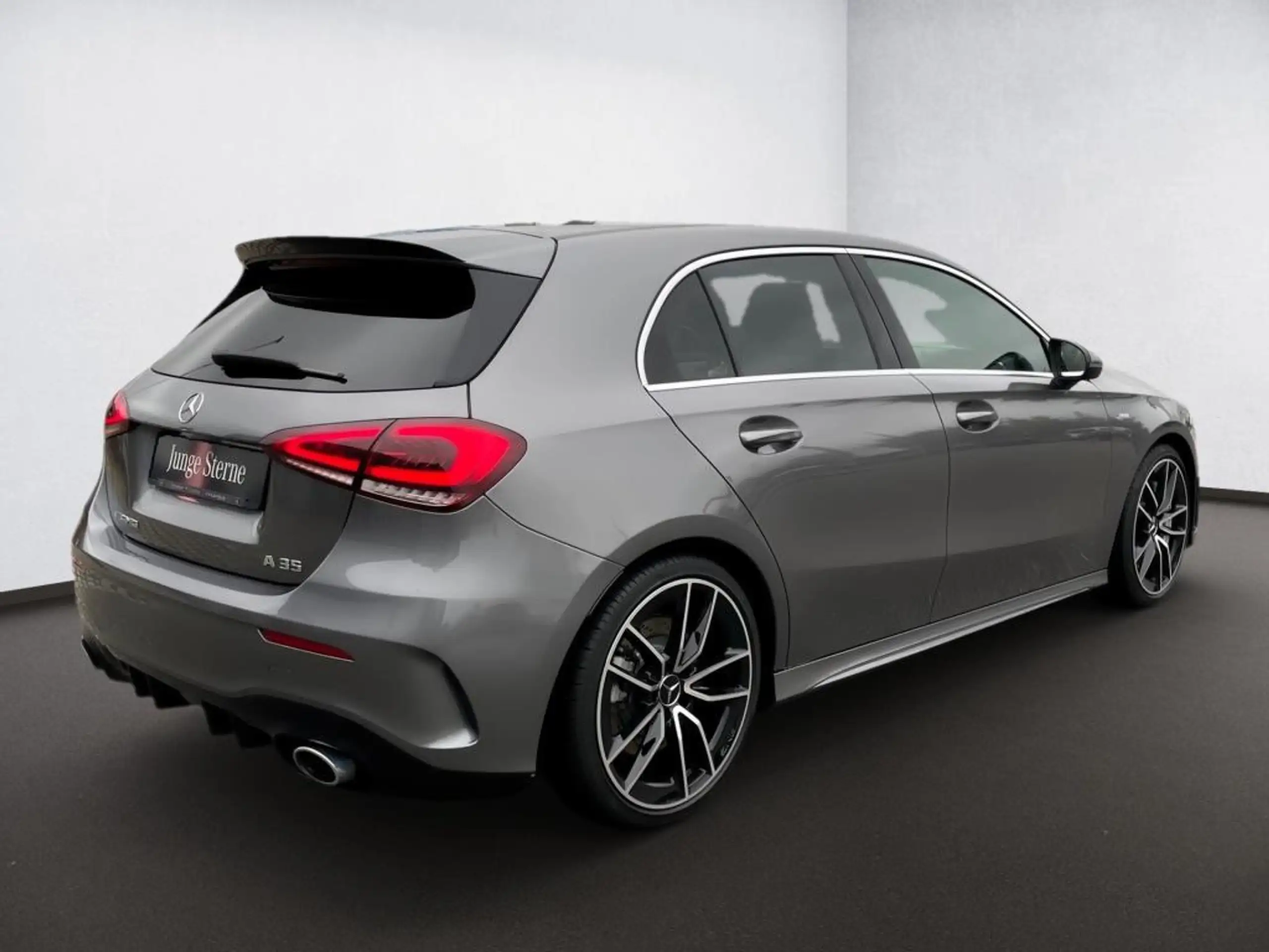 Mercedes-Benz - A 35 AMG