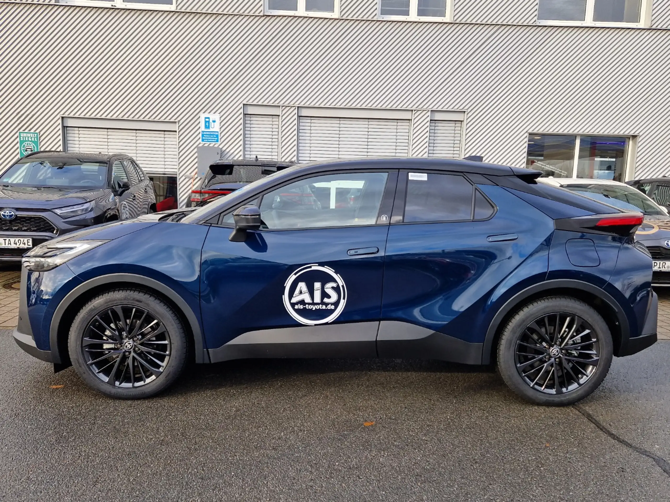 Toyota - C-HR