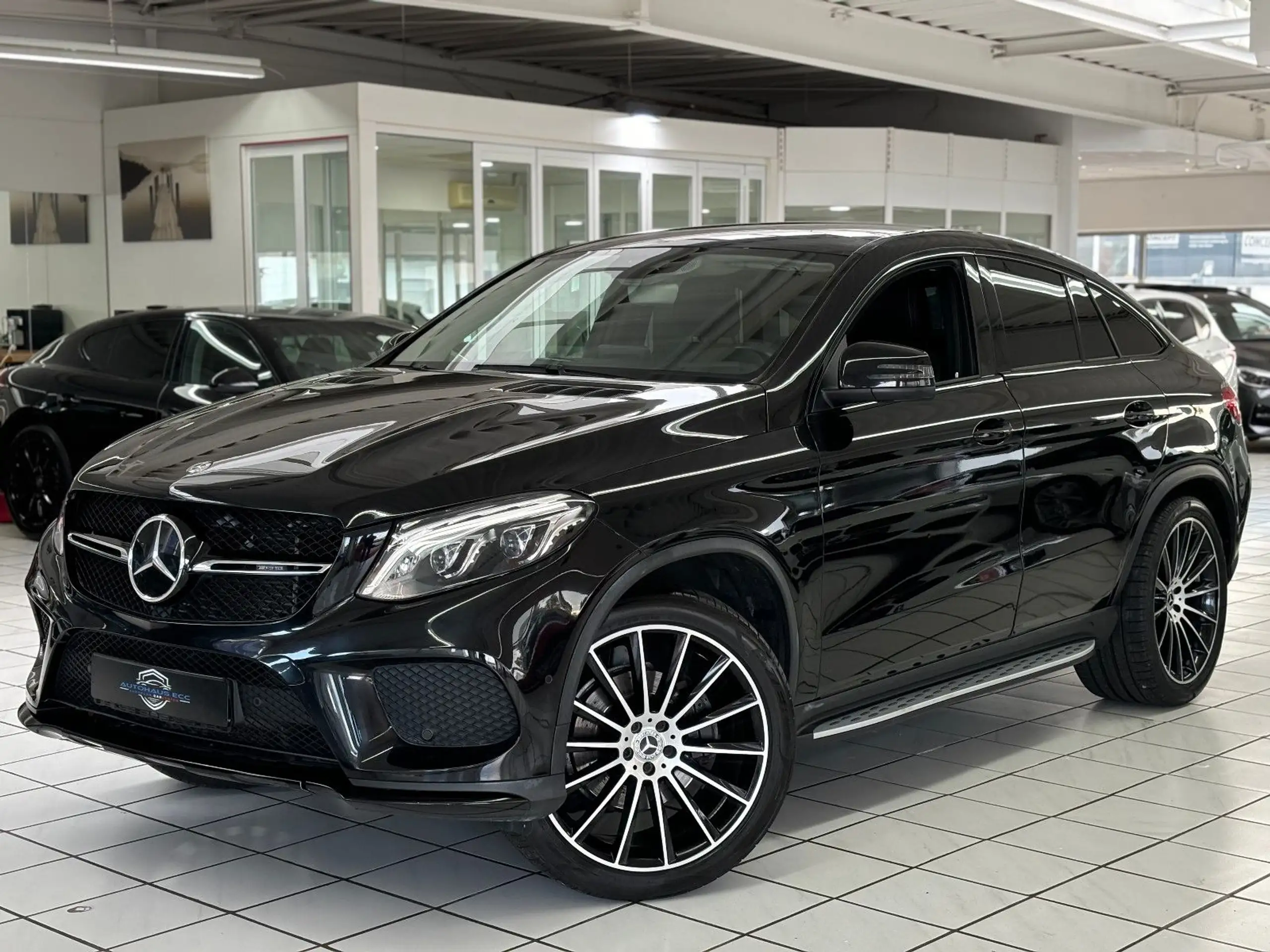 Mercedes-Benz - GLE 350