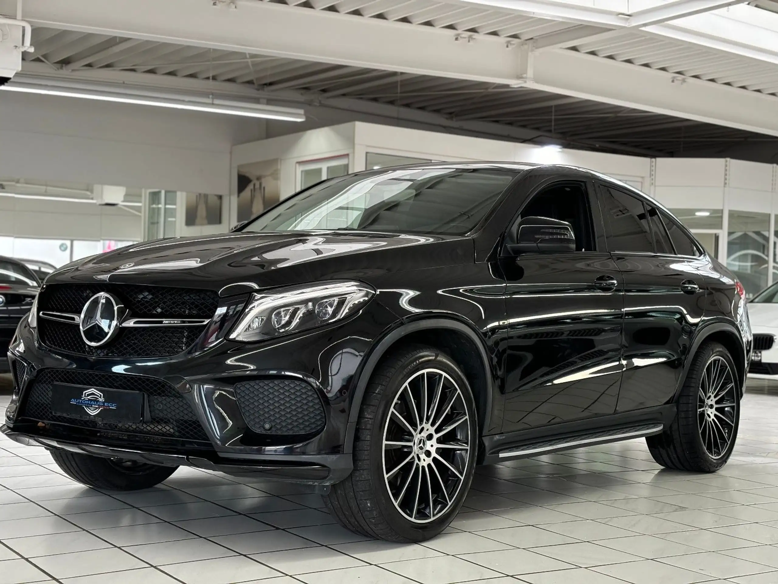 Mercedes-Benz - GLE 350