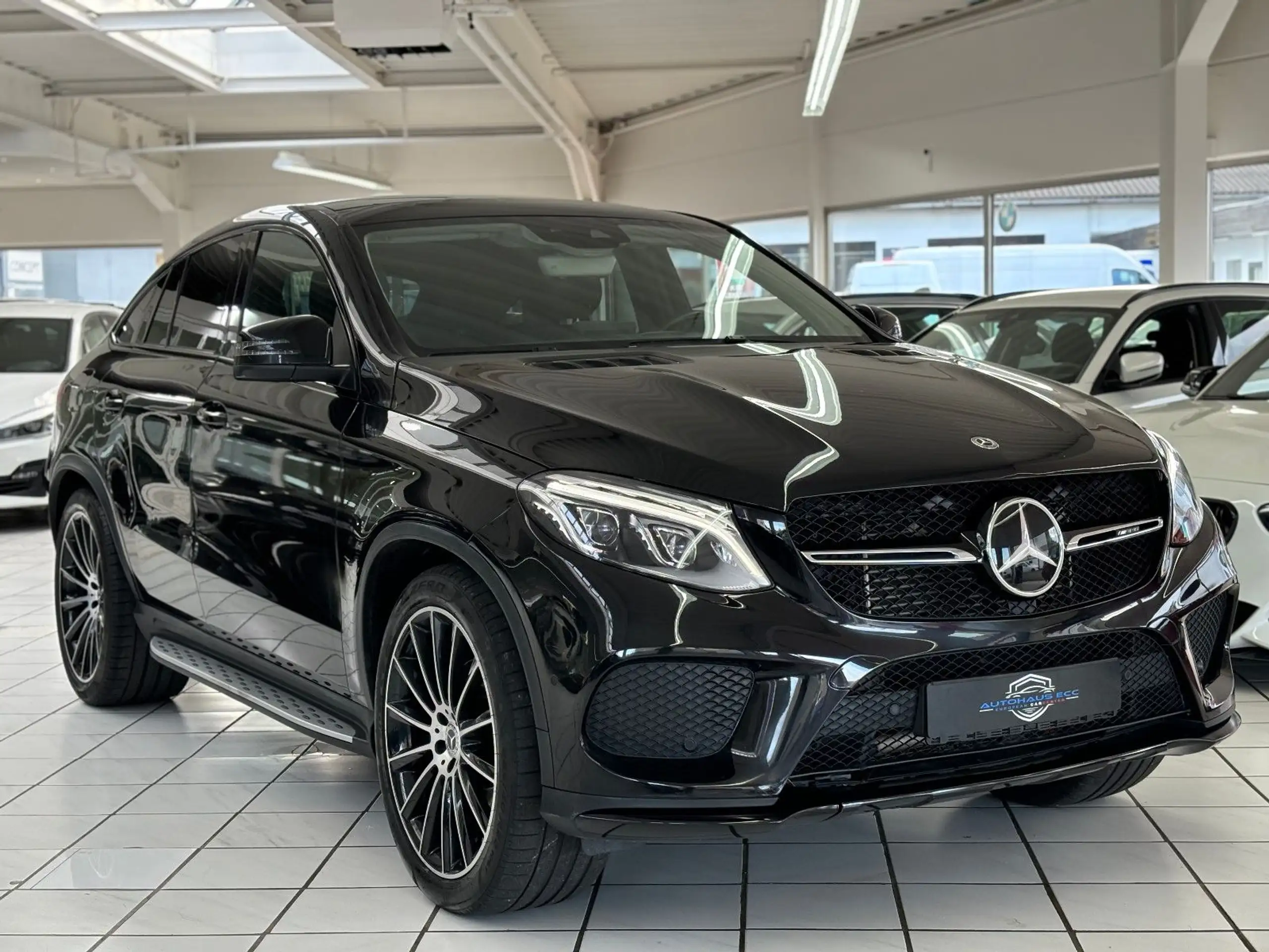 Mercedes-Benz - GLE 350