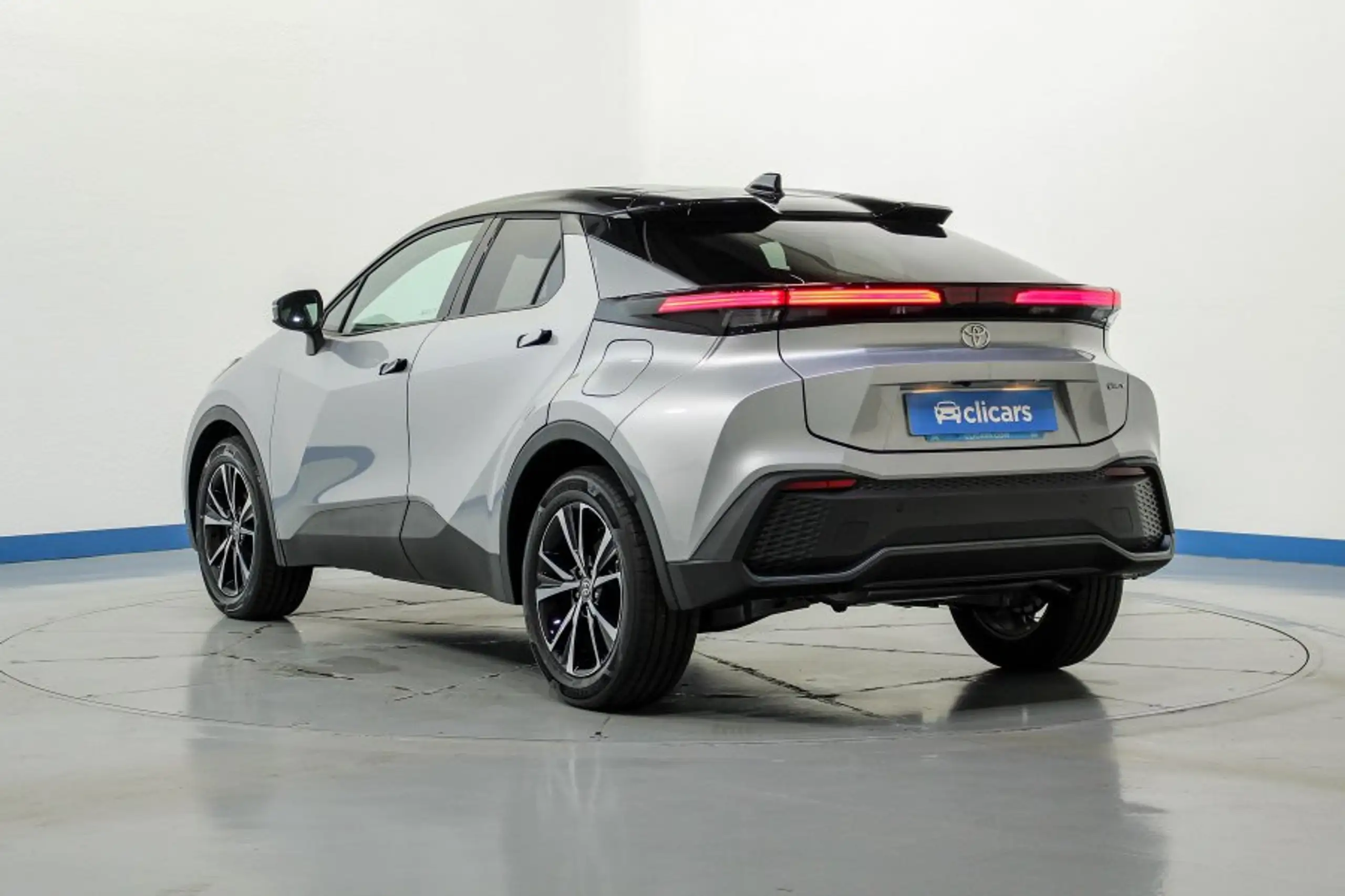 Toyota - C-HR