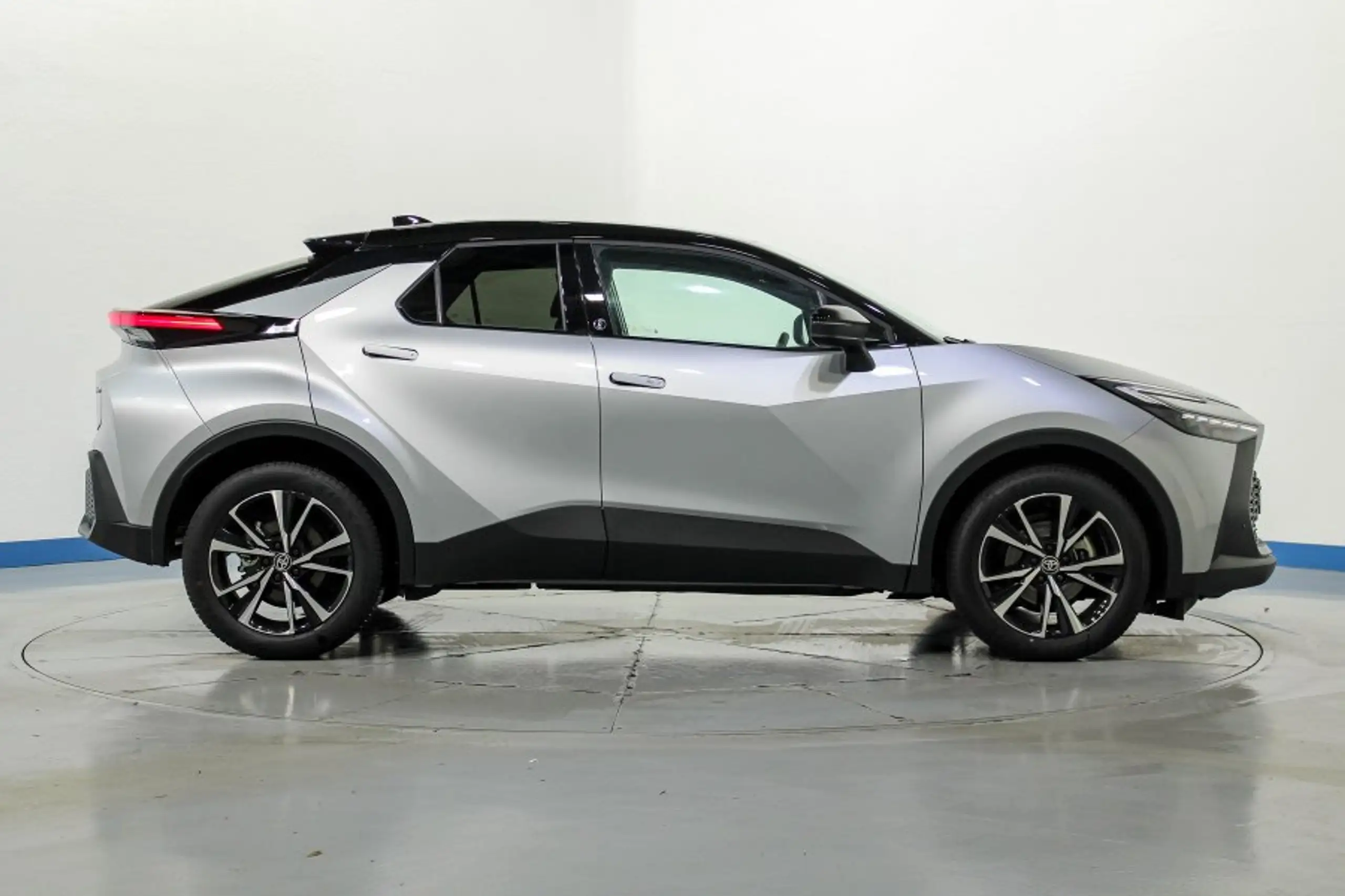 Toyota - C-HR