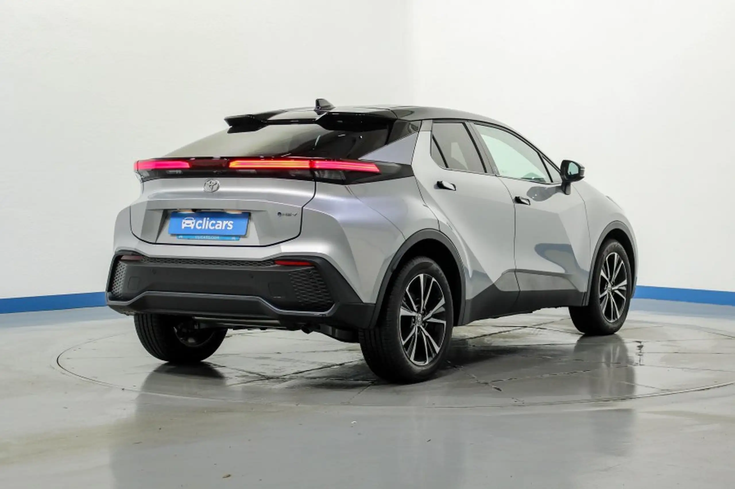 Toyota - C-HR