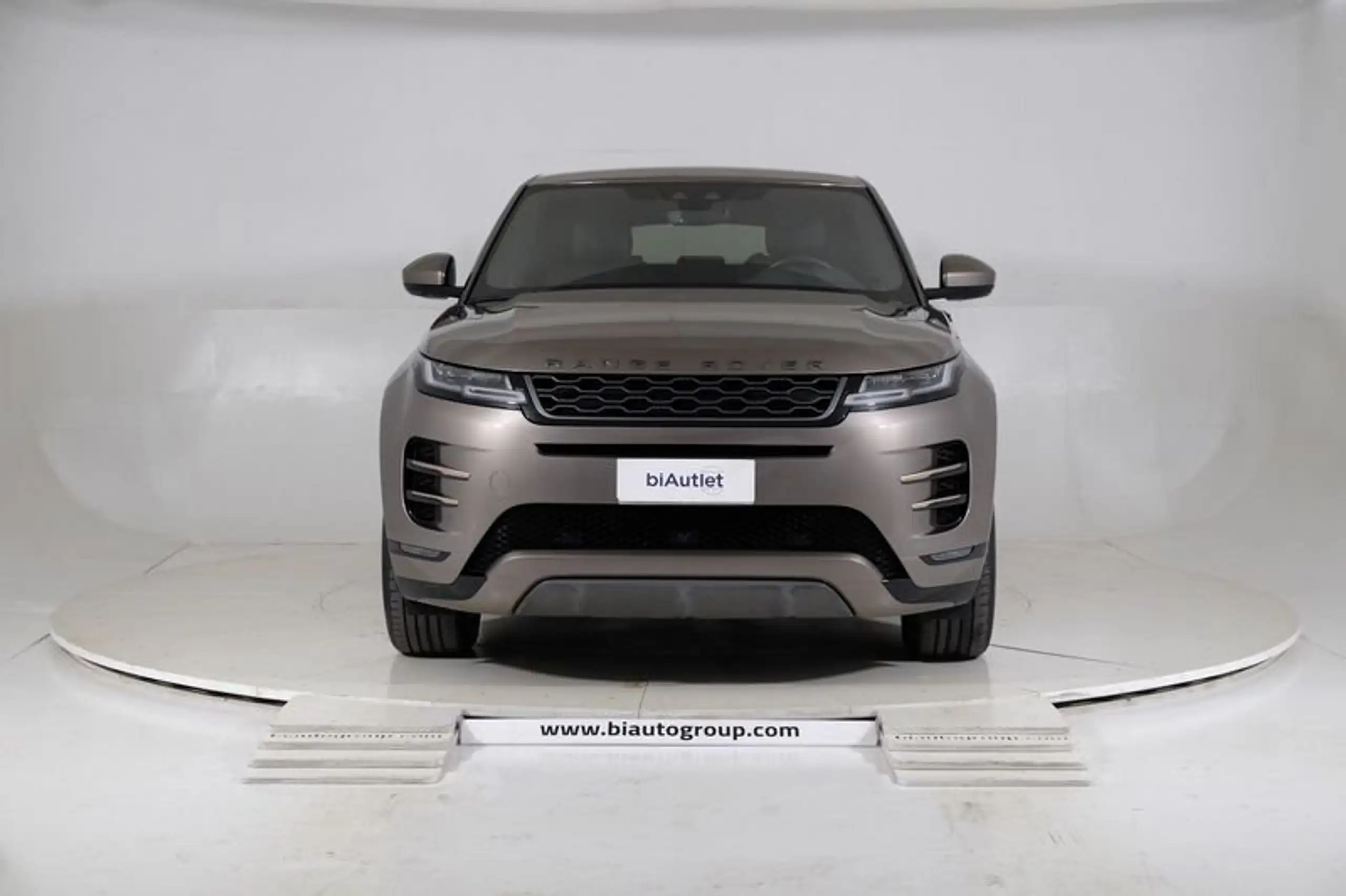 Land Rover - Range Rover Evoque