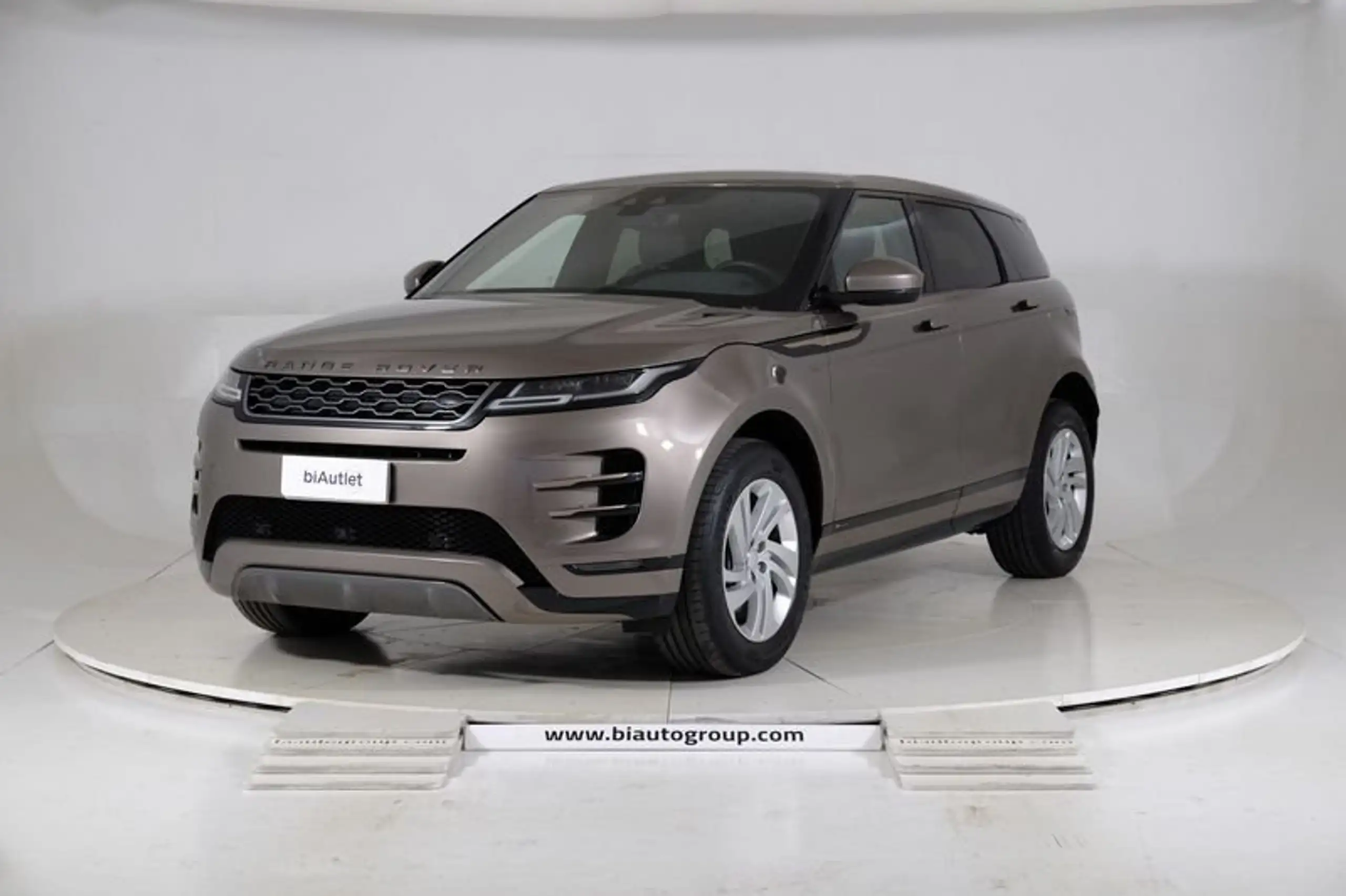 Land Rover - Range Rover Evoque