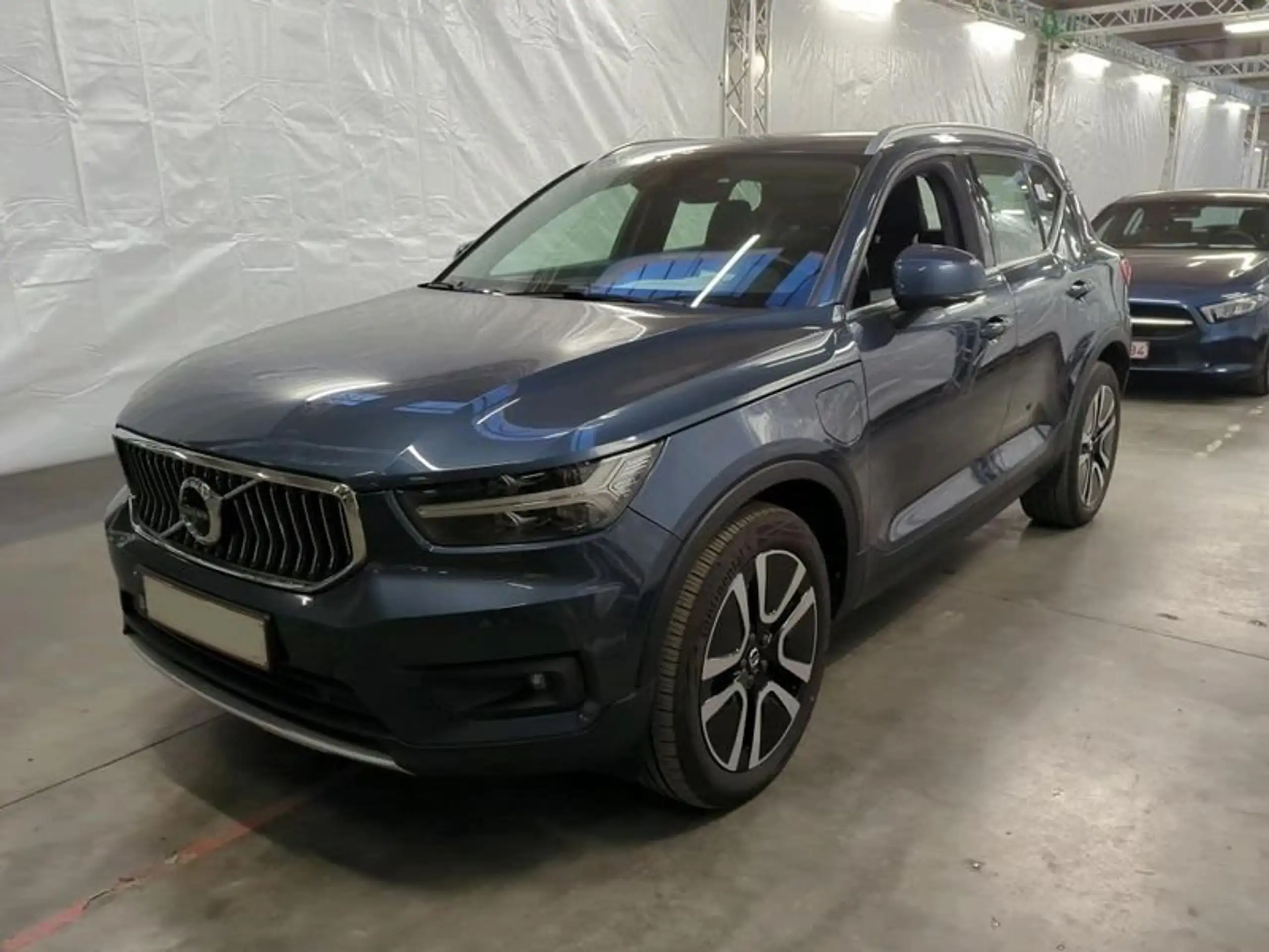 Volvo - XC40