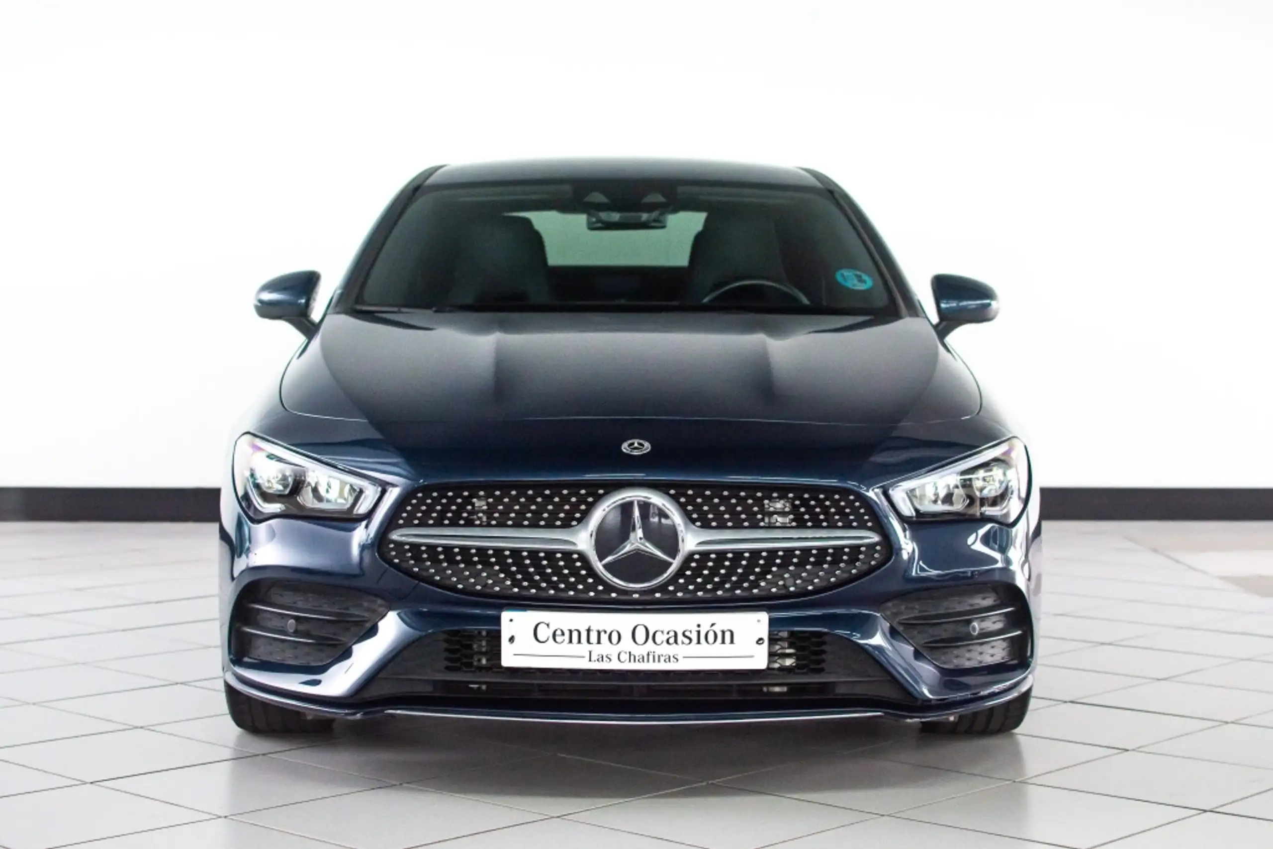 Mercedes-Benz - CLA 180