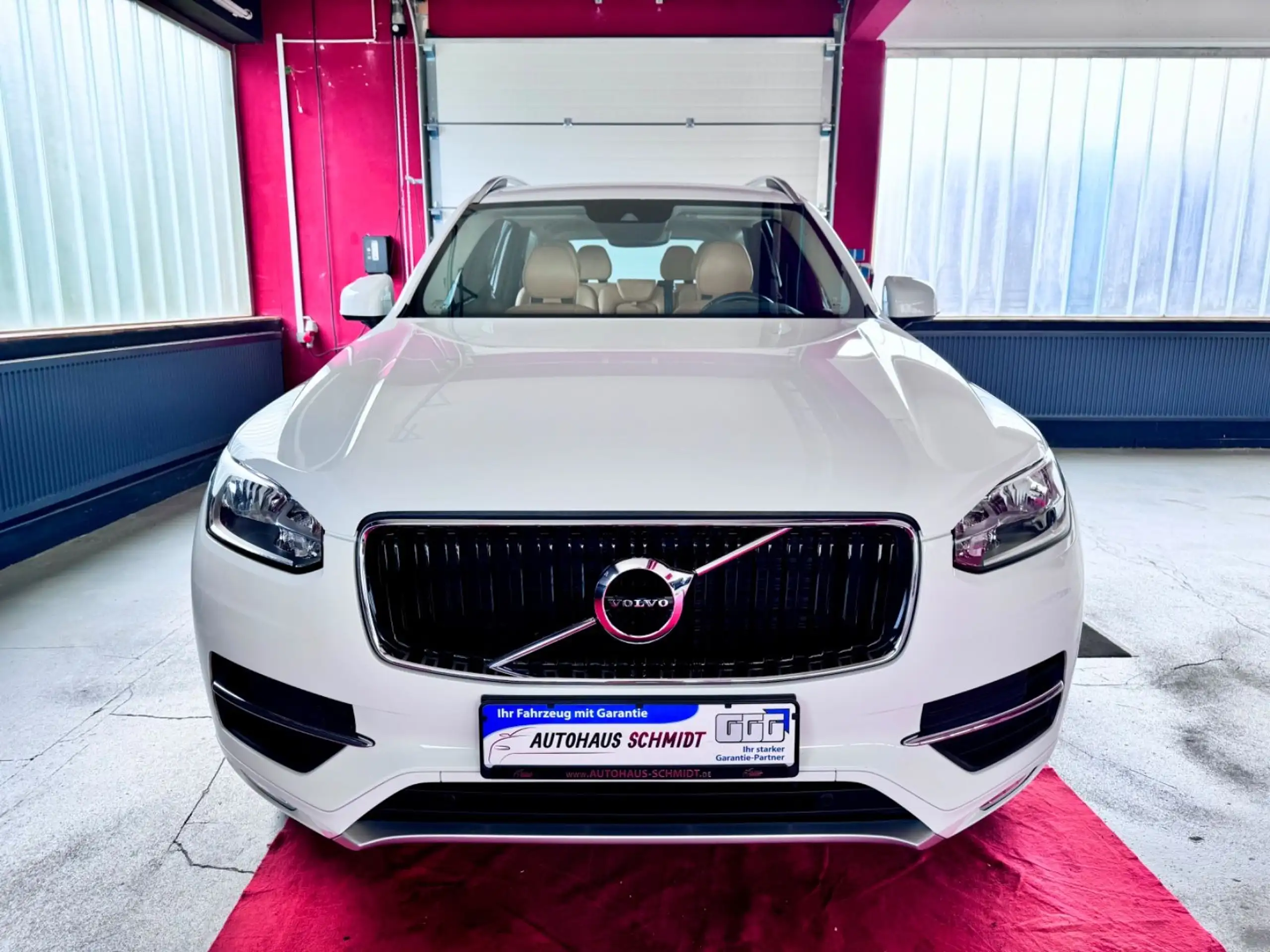 Volvo - XC90