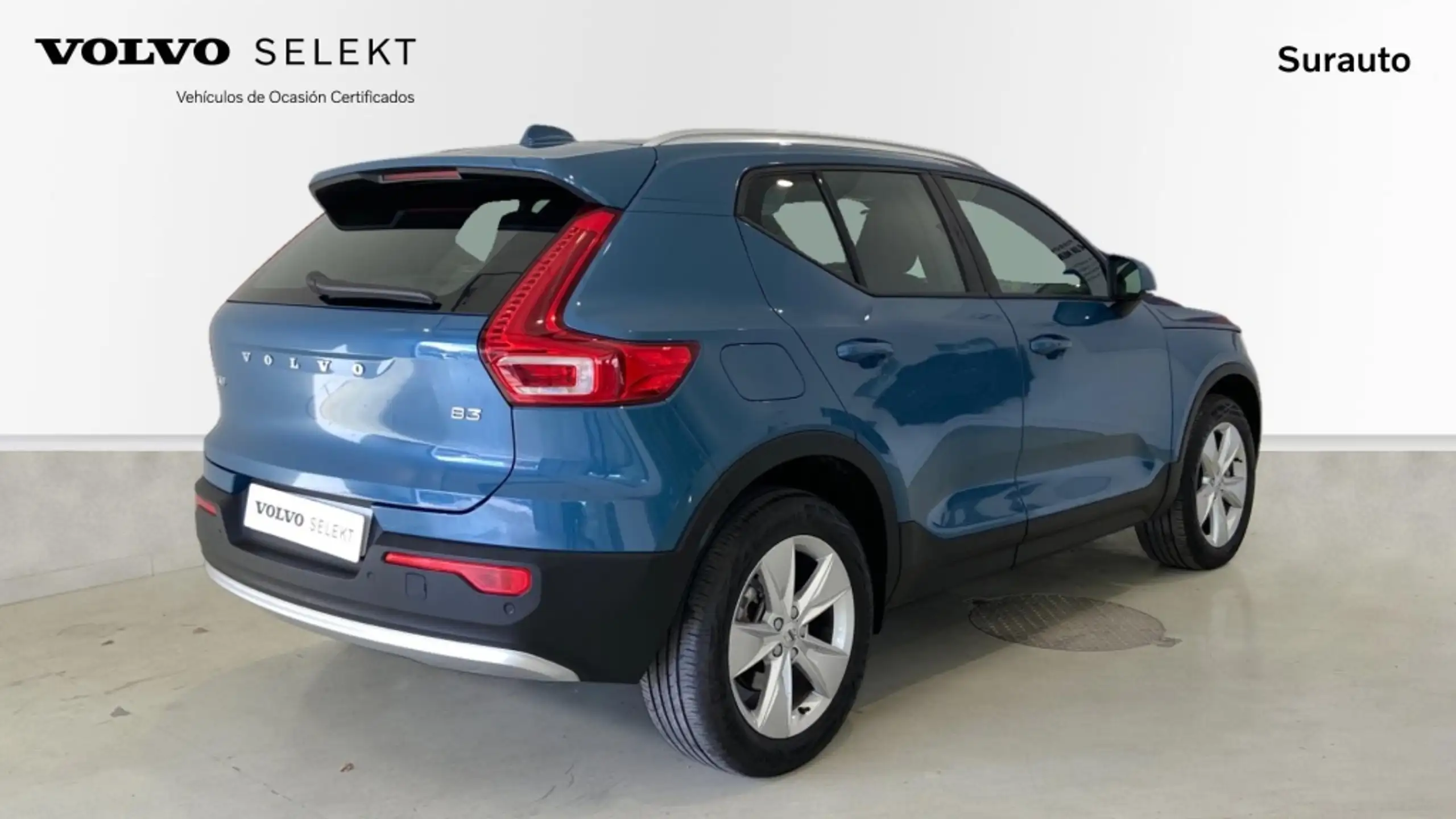 Volvo - XC40