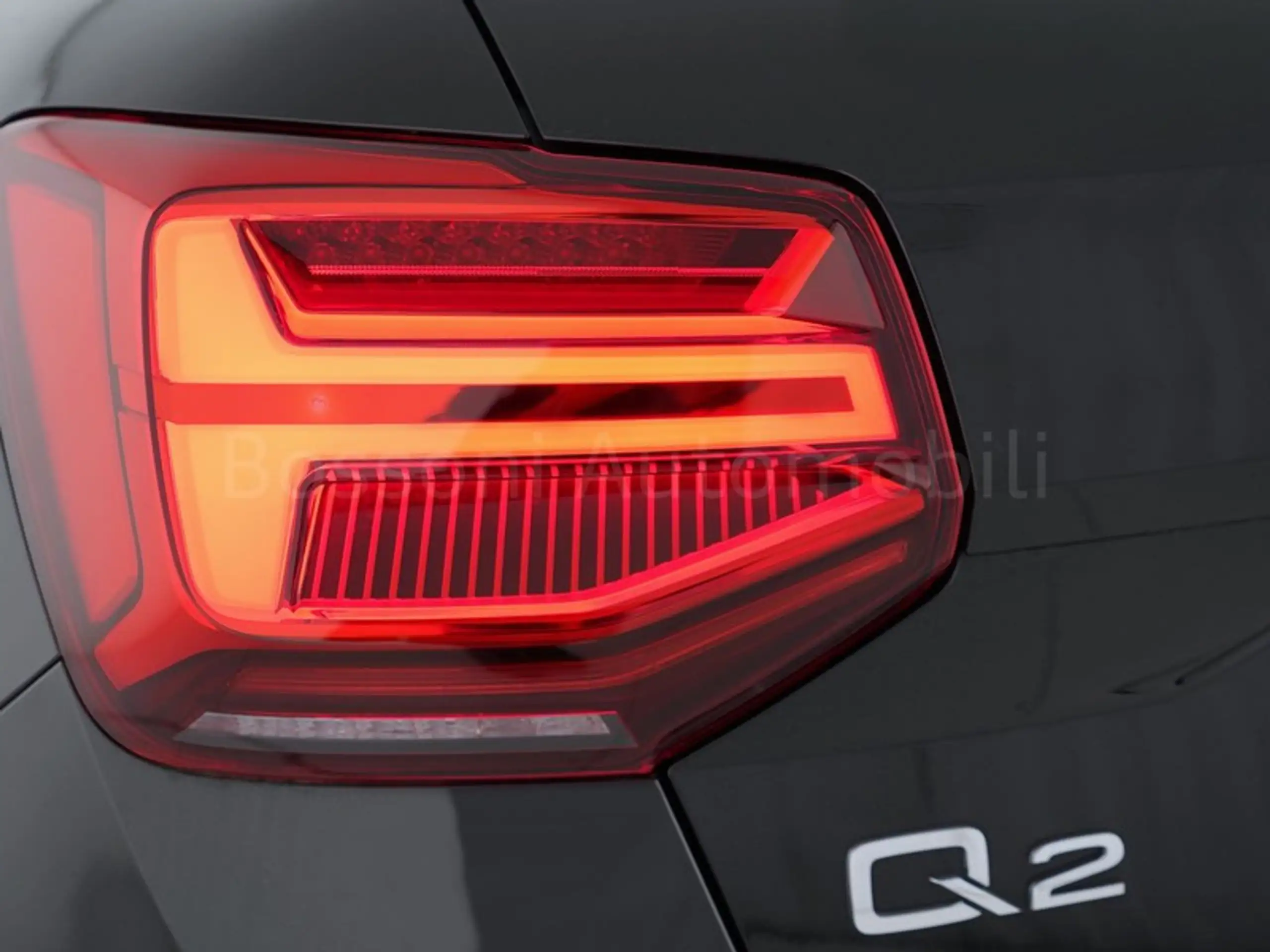 Audi - Q2