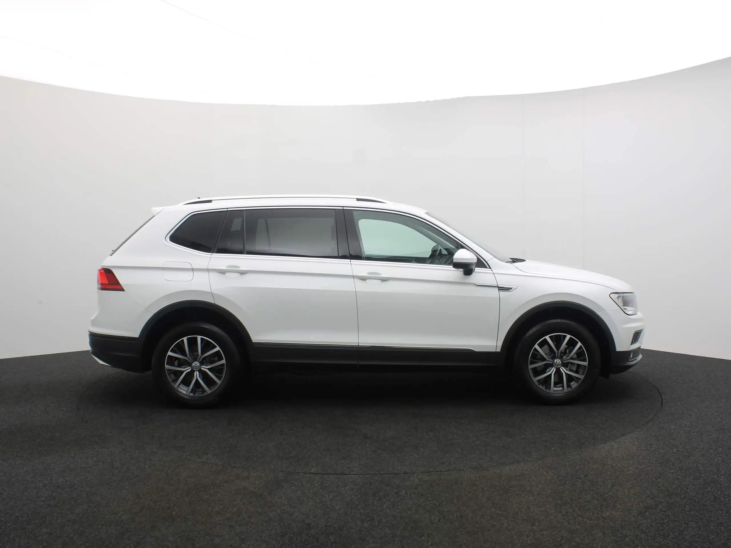 Volkswagen - Tiguan Allspace