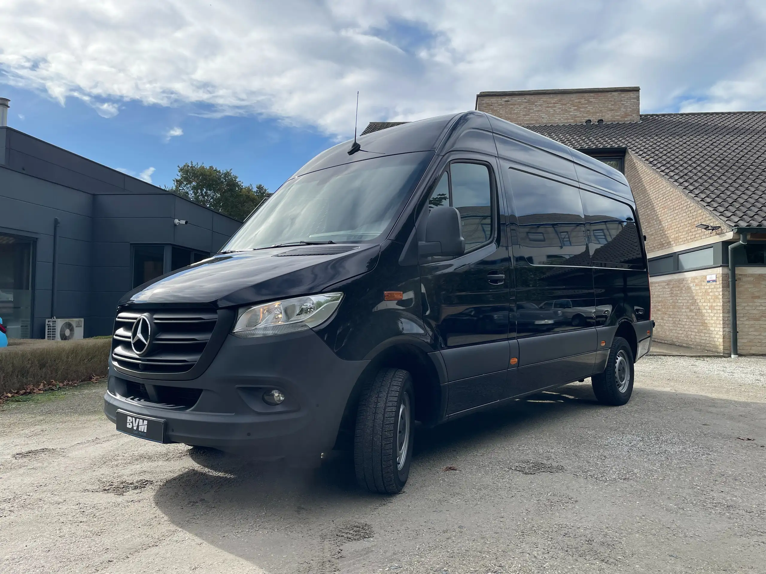 Mercedes-Benz - Sprinter