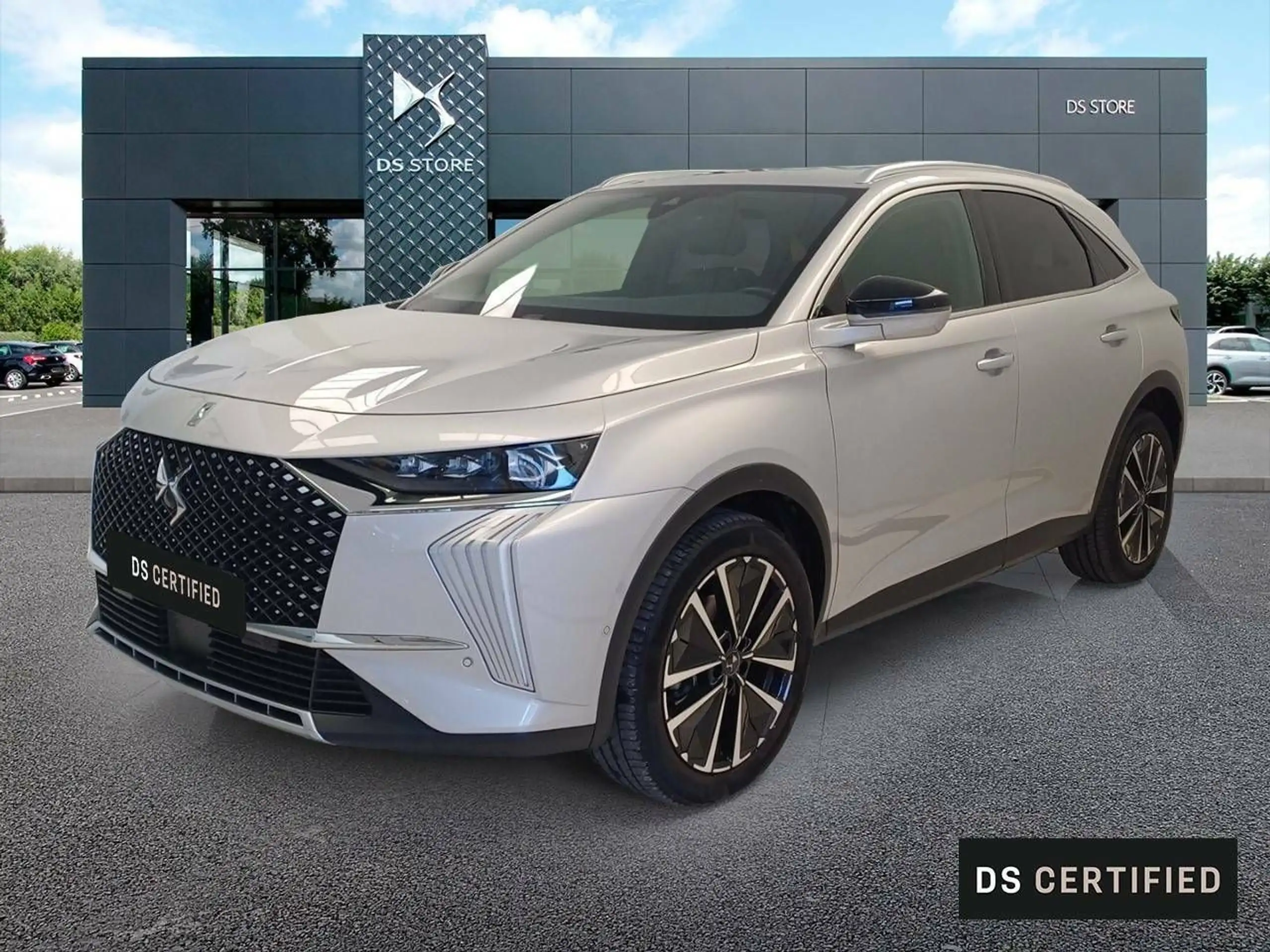 DS Automobiles - DS 7 Crossback