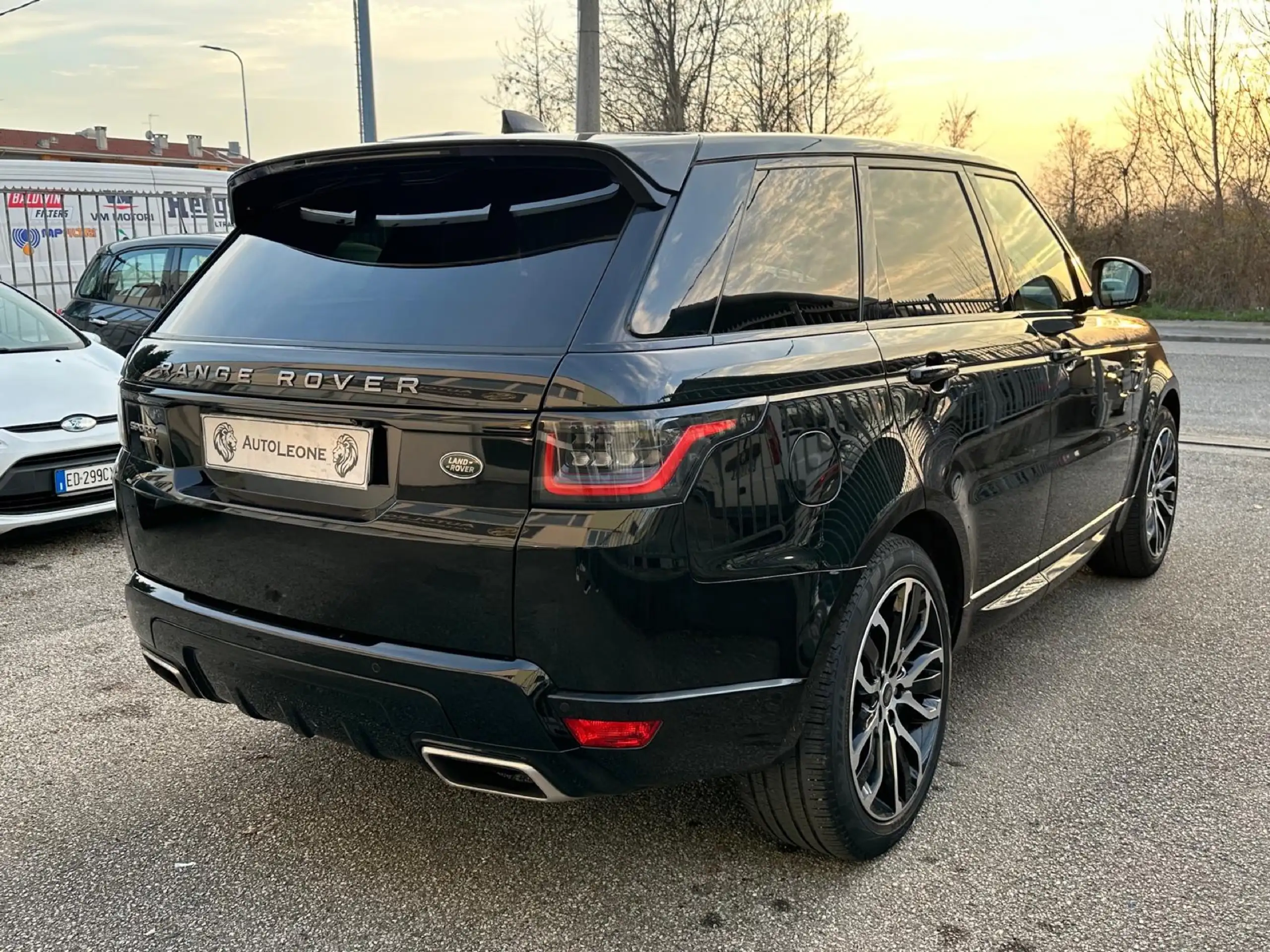 Land Rover - Range Rover Sport