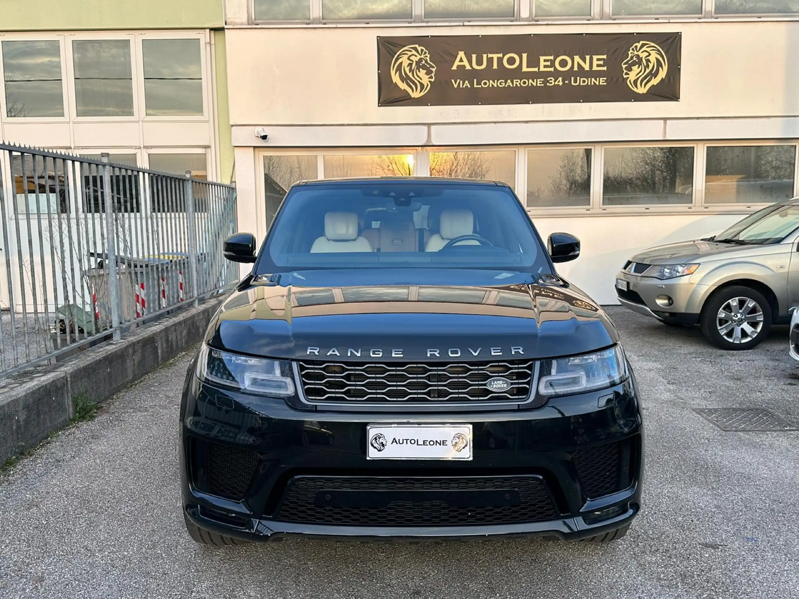 Land Rover - Range Rover Sport