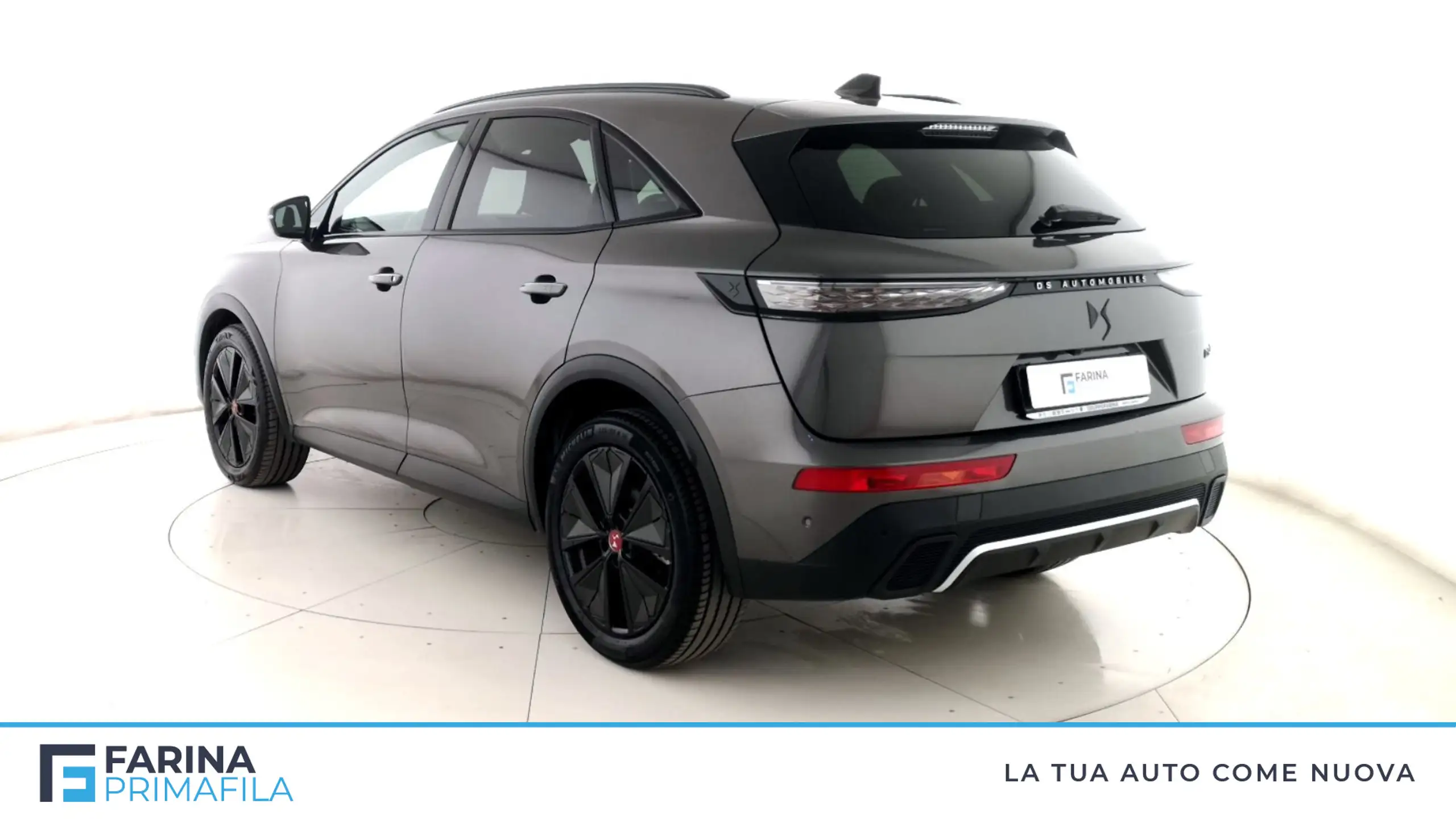 DS Automobiles - DS 7 Crossback