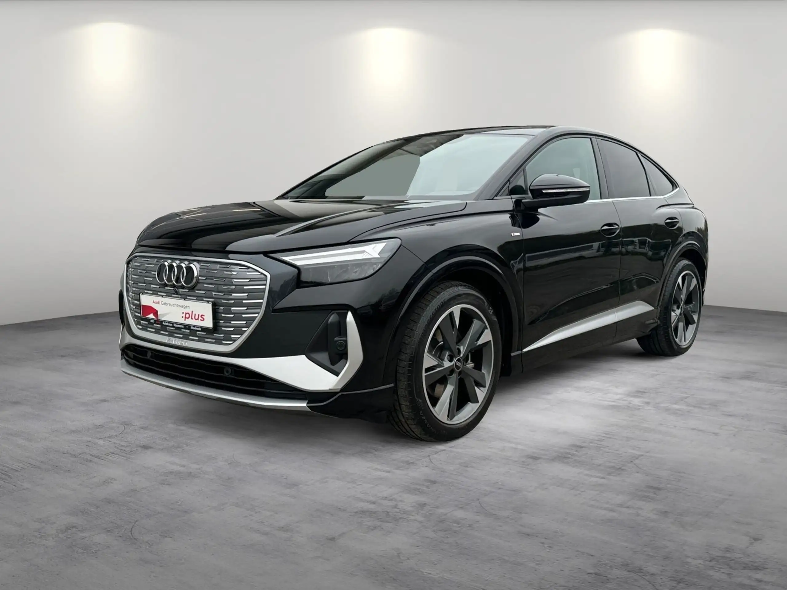 Audi - Q4 e-tron