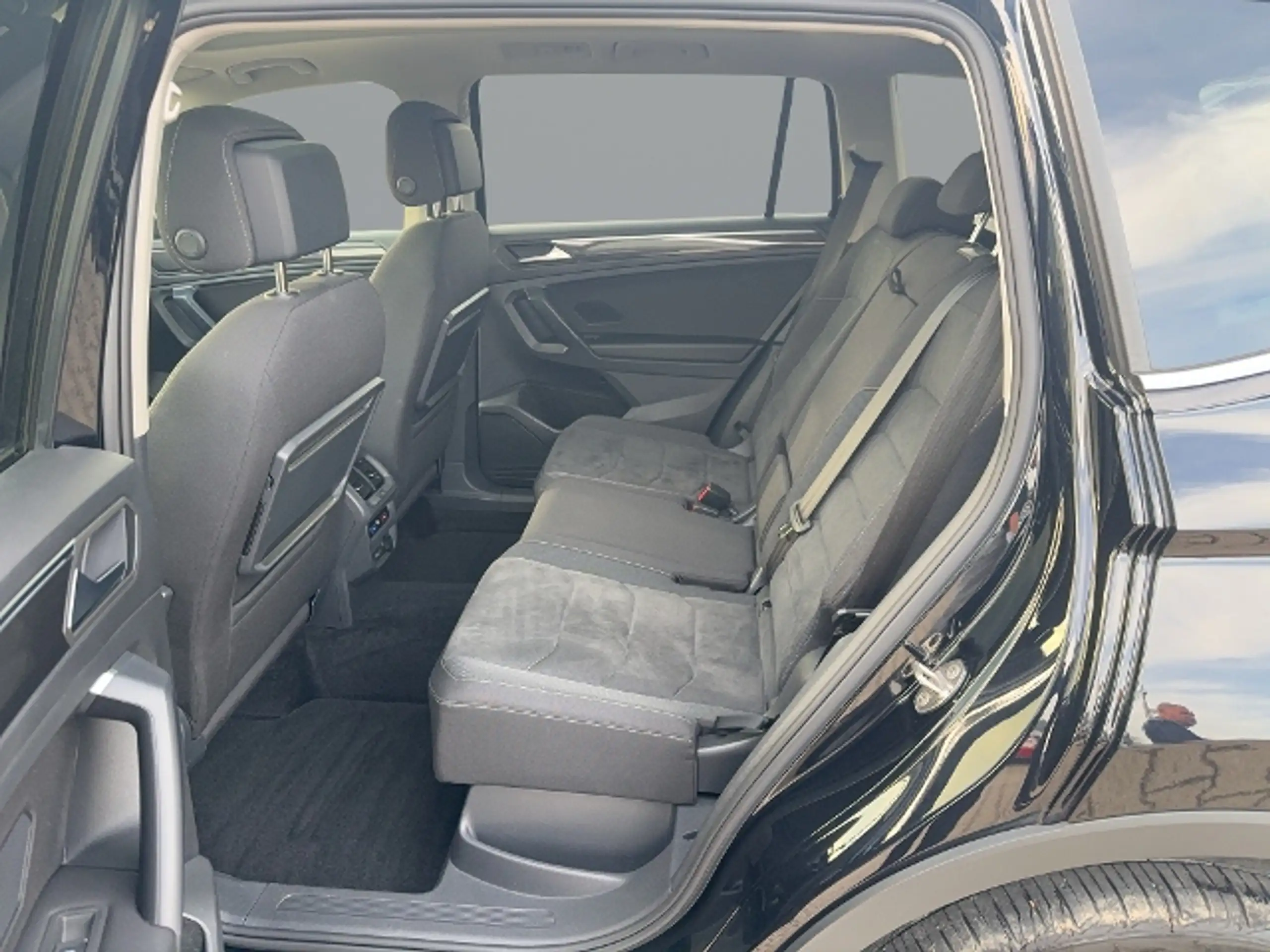 Volkswagen - Tiguan Allspace