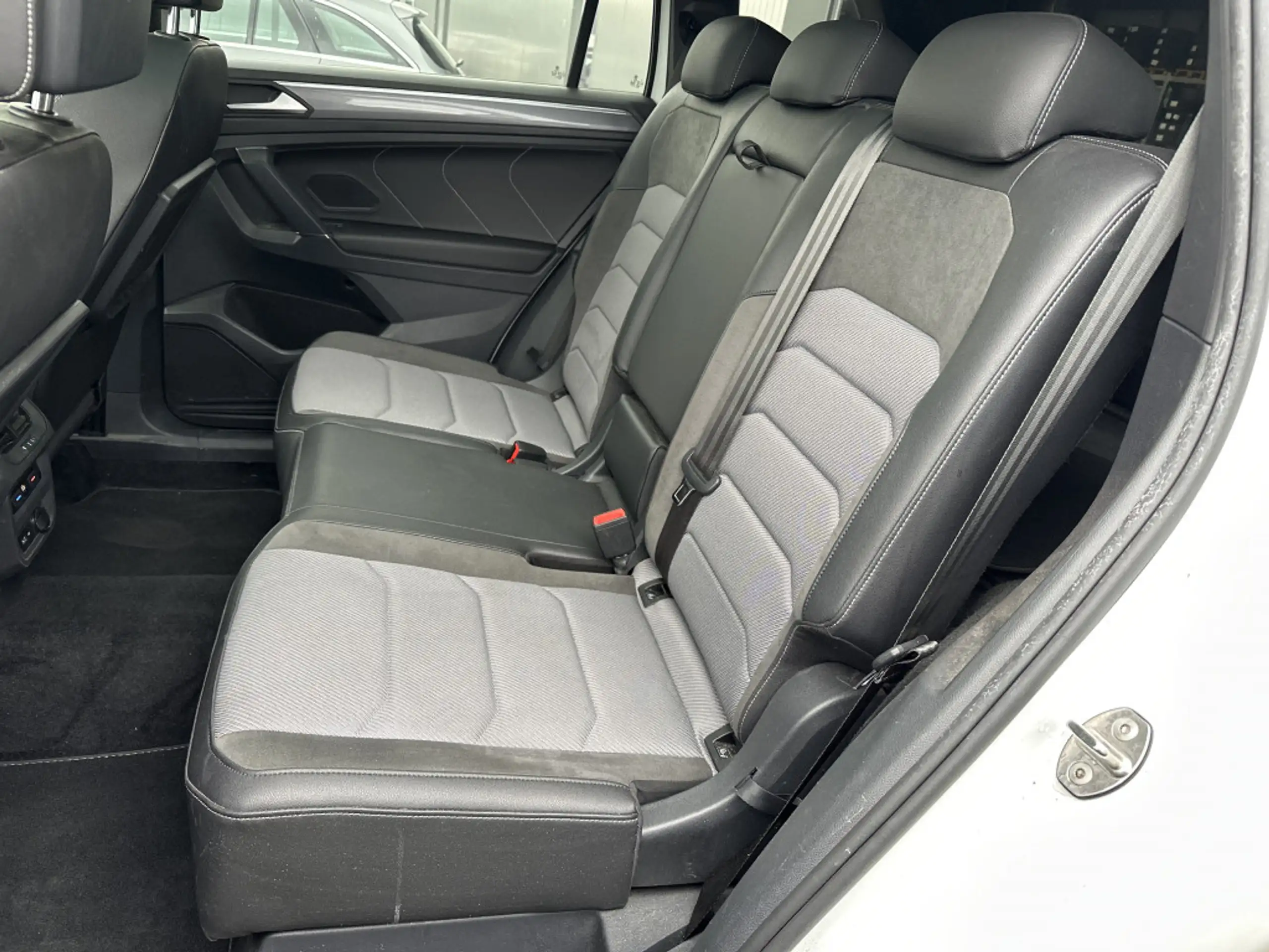 Volkswagen - Tiguan Allspace