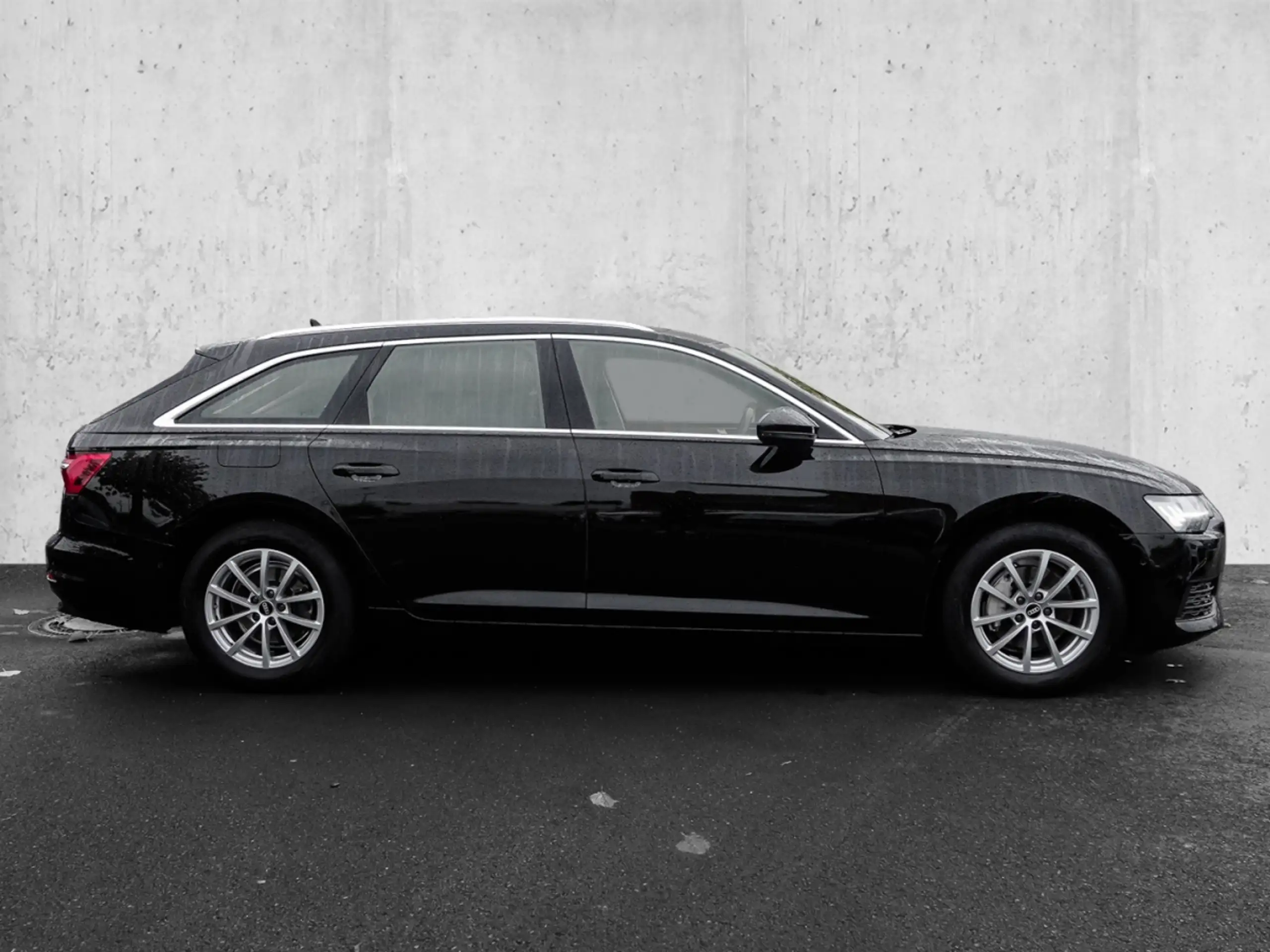 Audi - A6