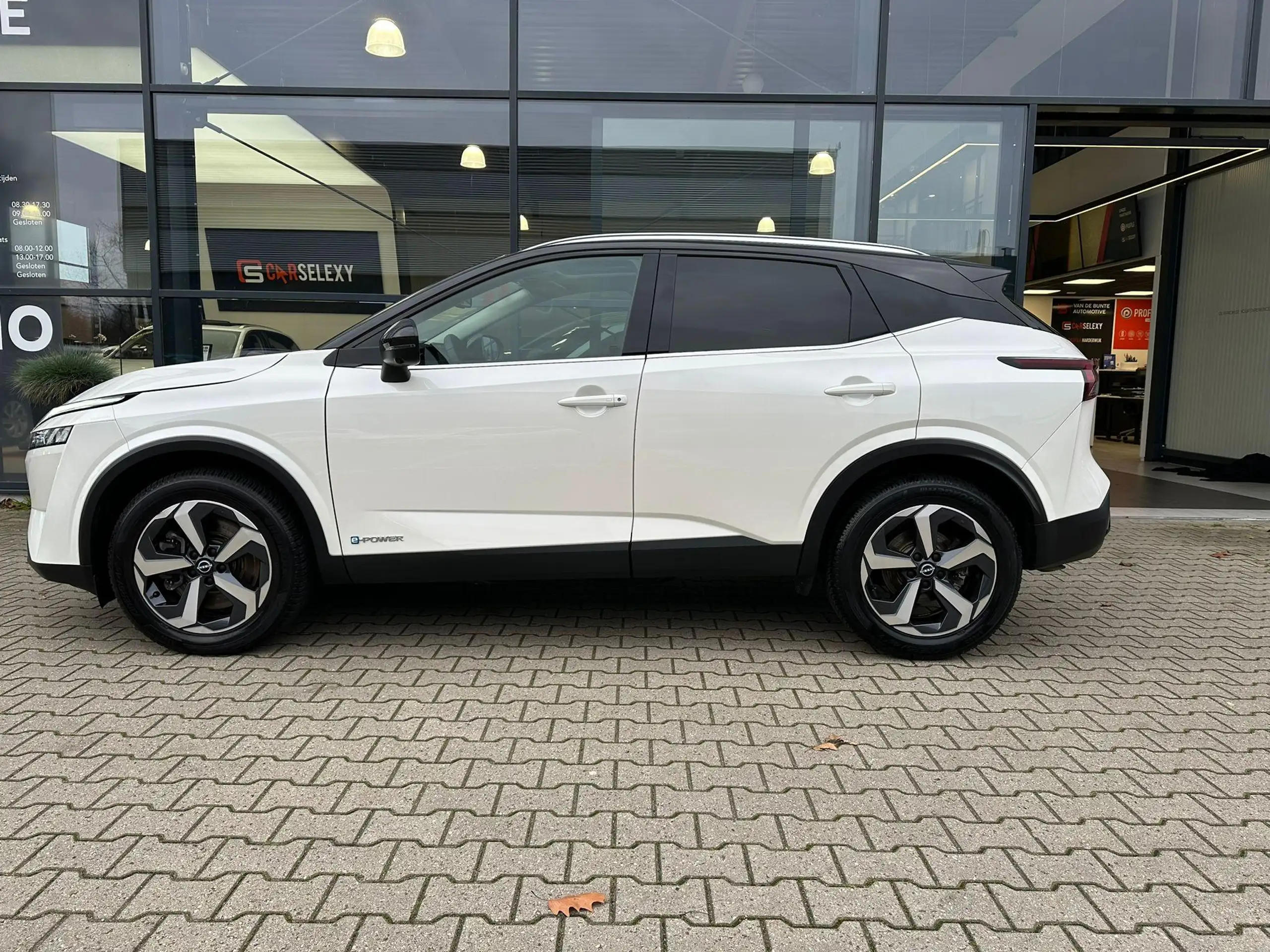 Nissan - Qashqai