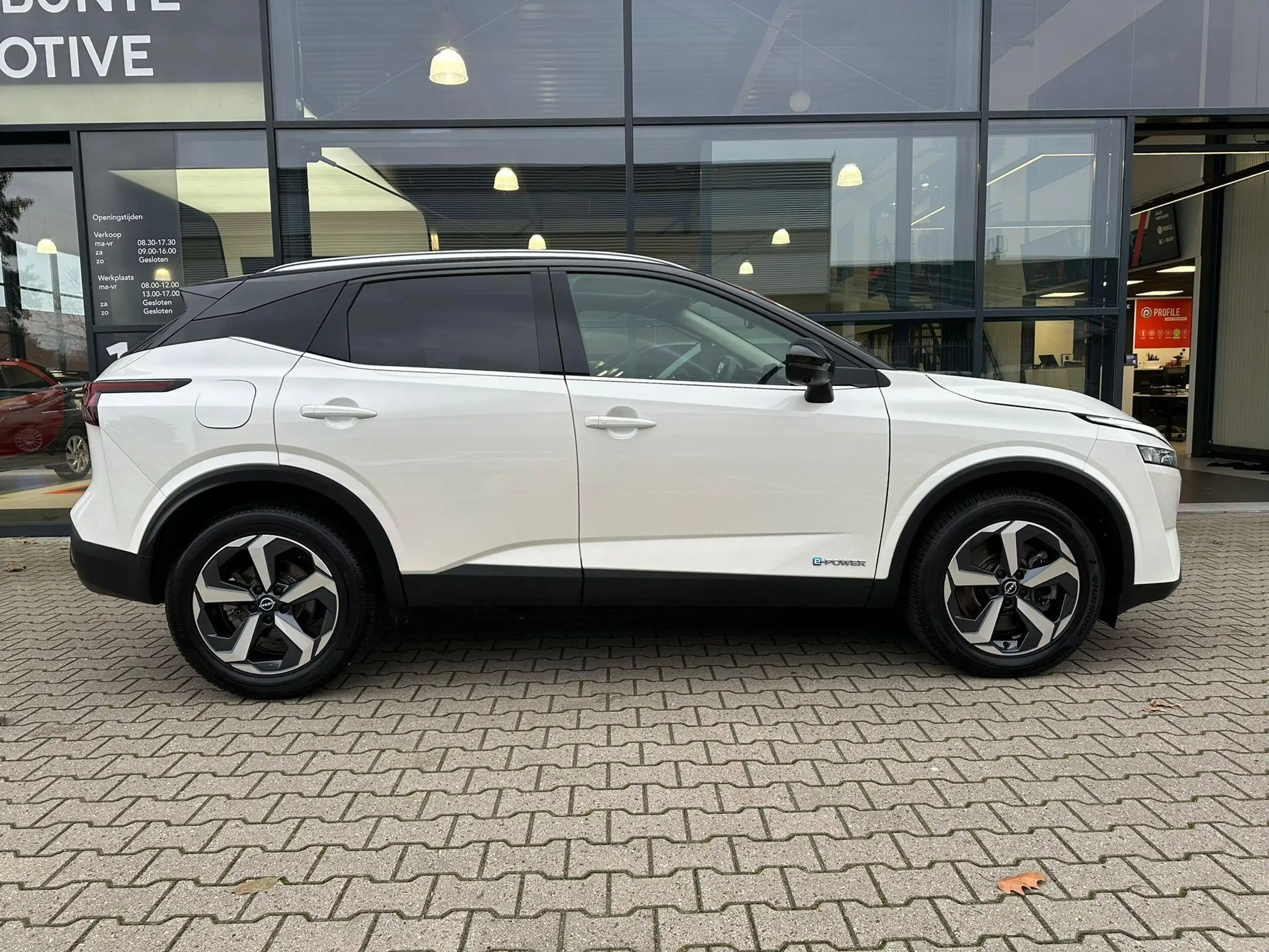 Nissan - Qashqai