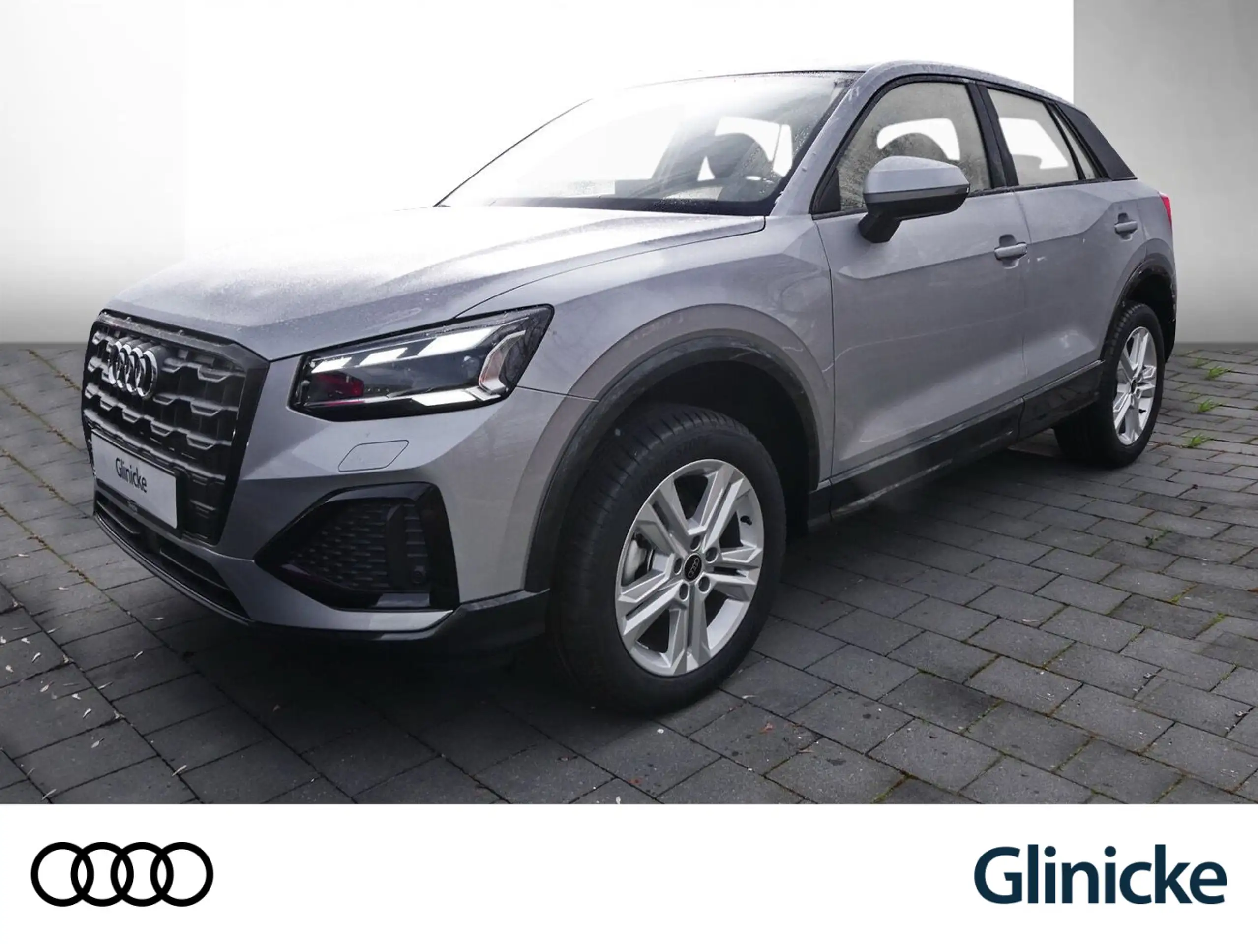 Audi - Q2