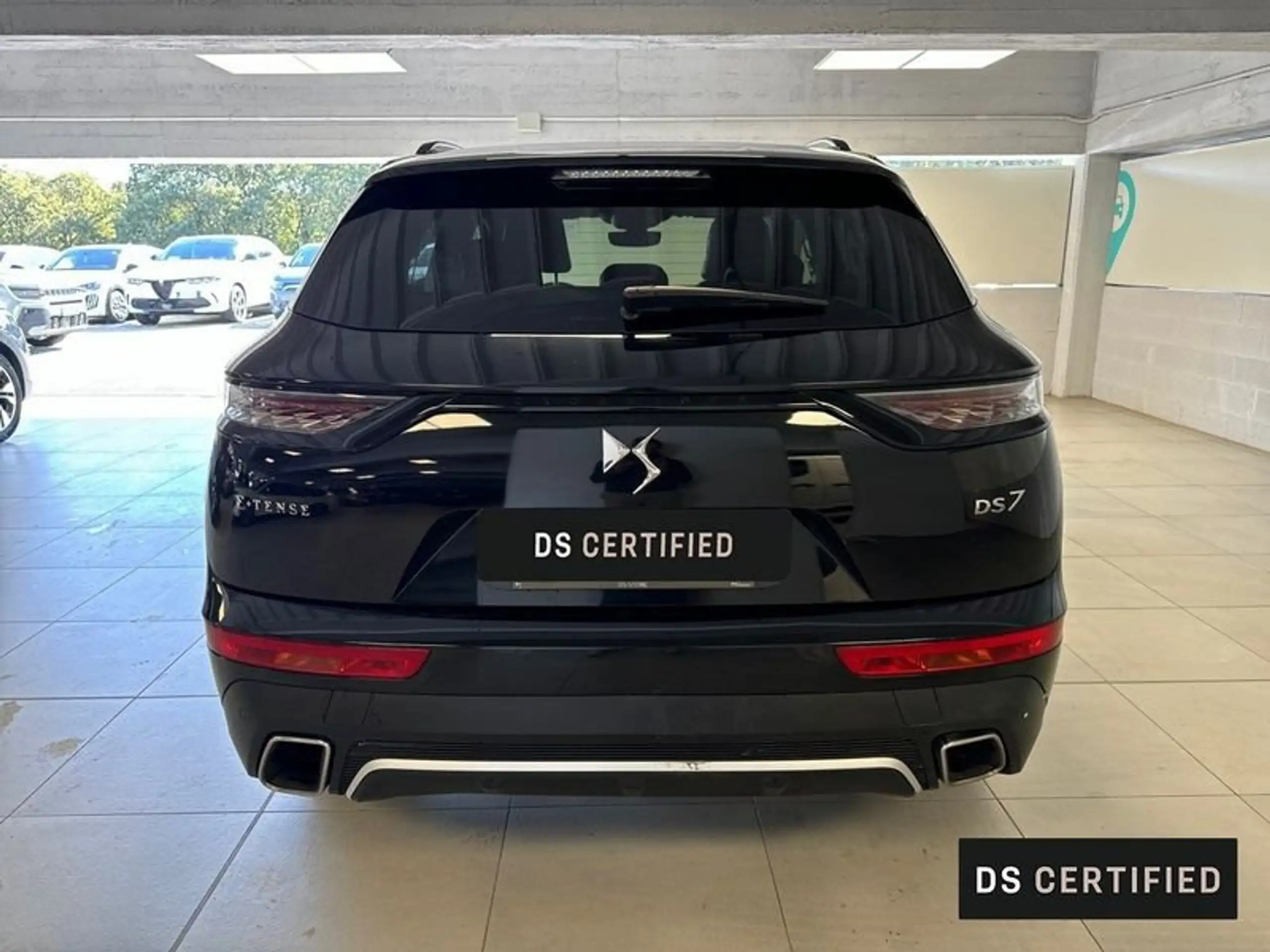 DS Automobiles - DS 7 Crossback