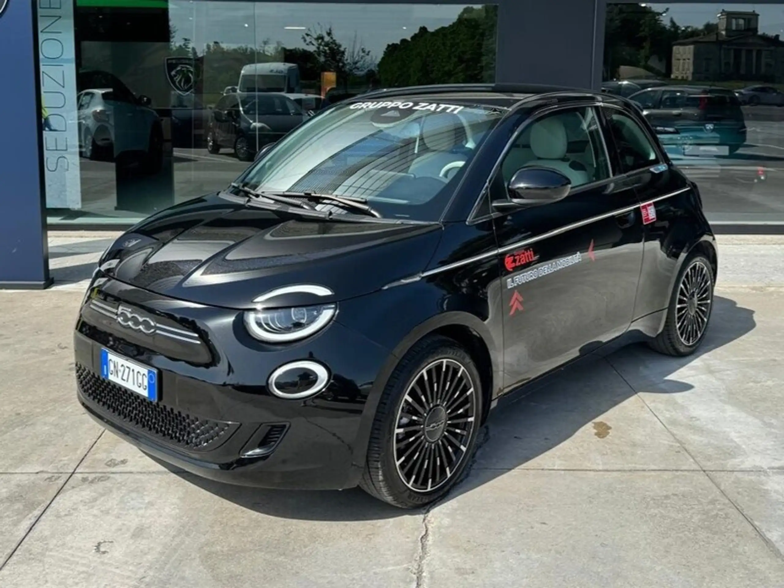 Fiat 500 2023