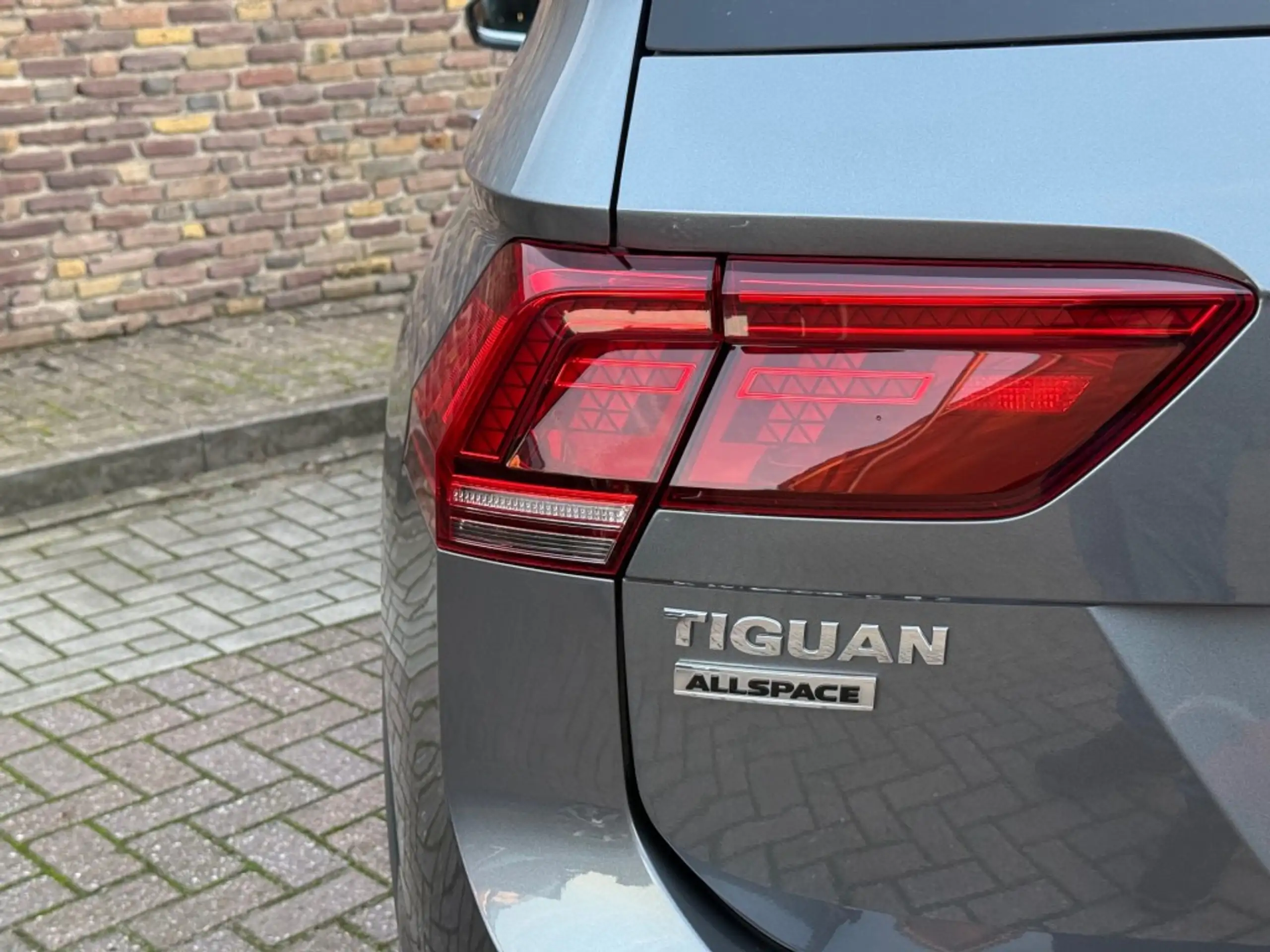 Volkswagen - Tiguan Allspace