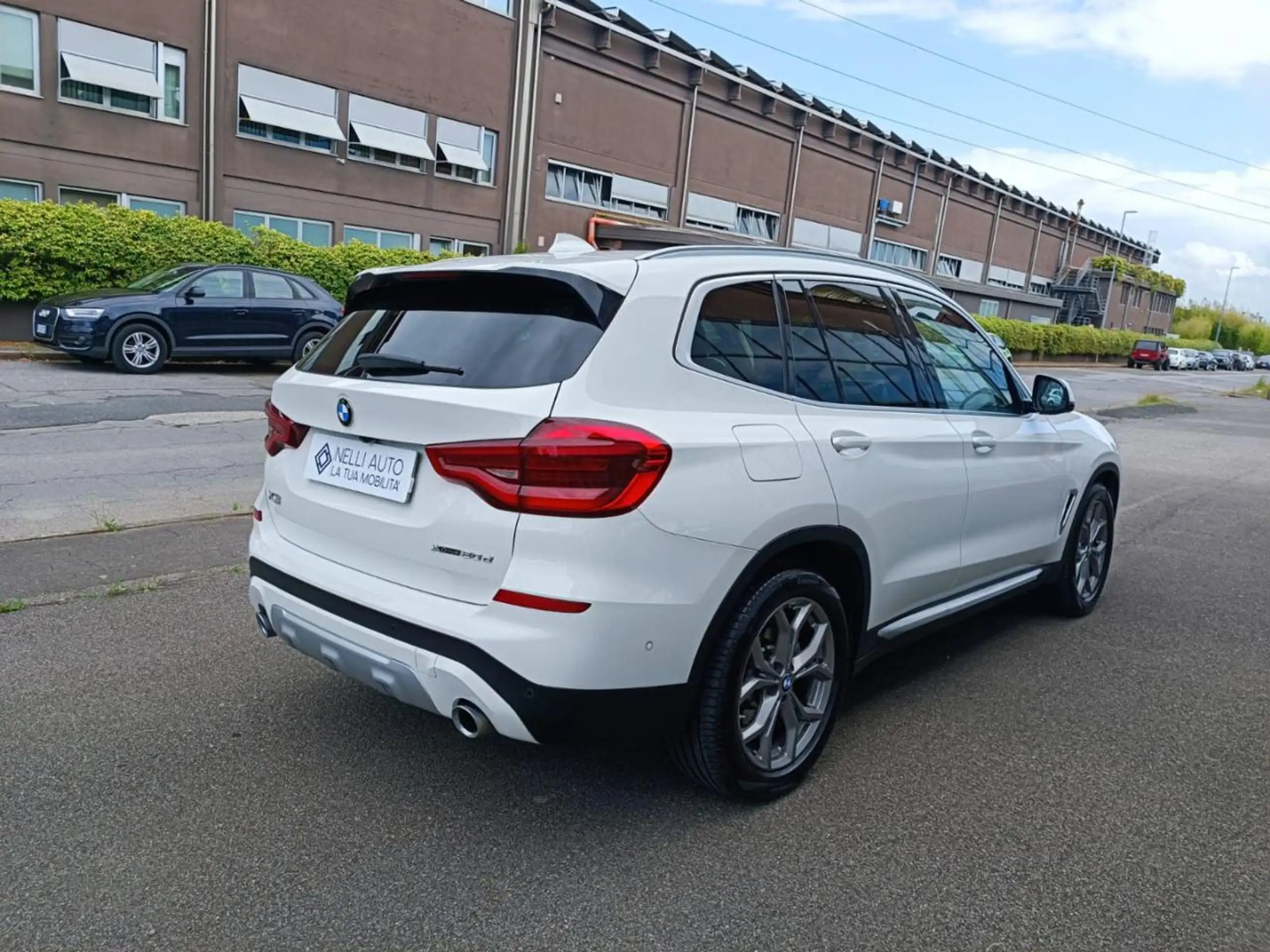 BMW - X3