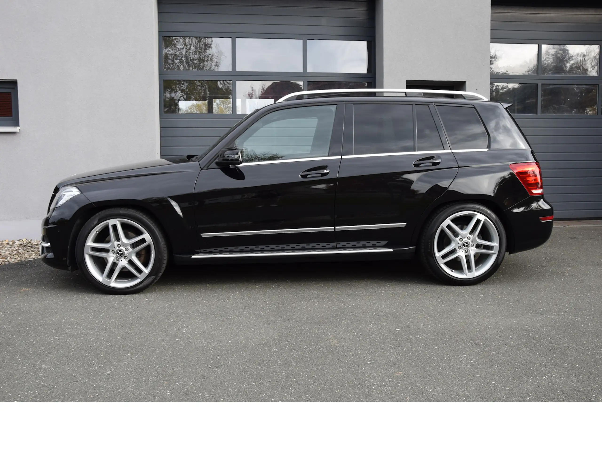 Mercedes-Benz - GLK 350