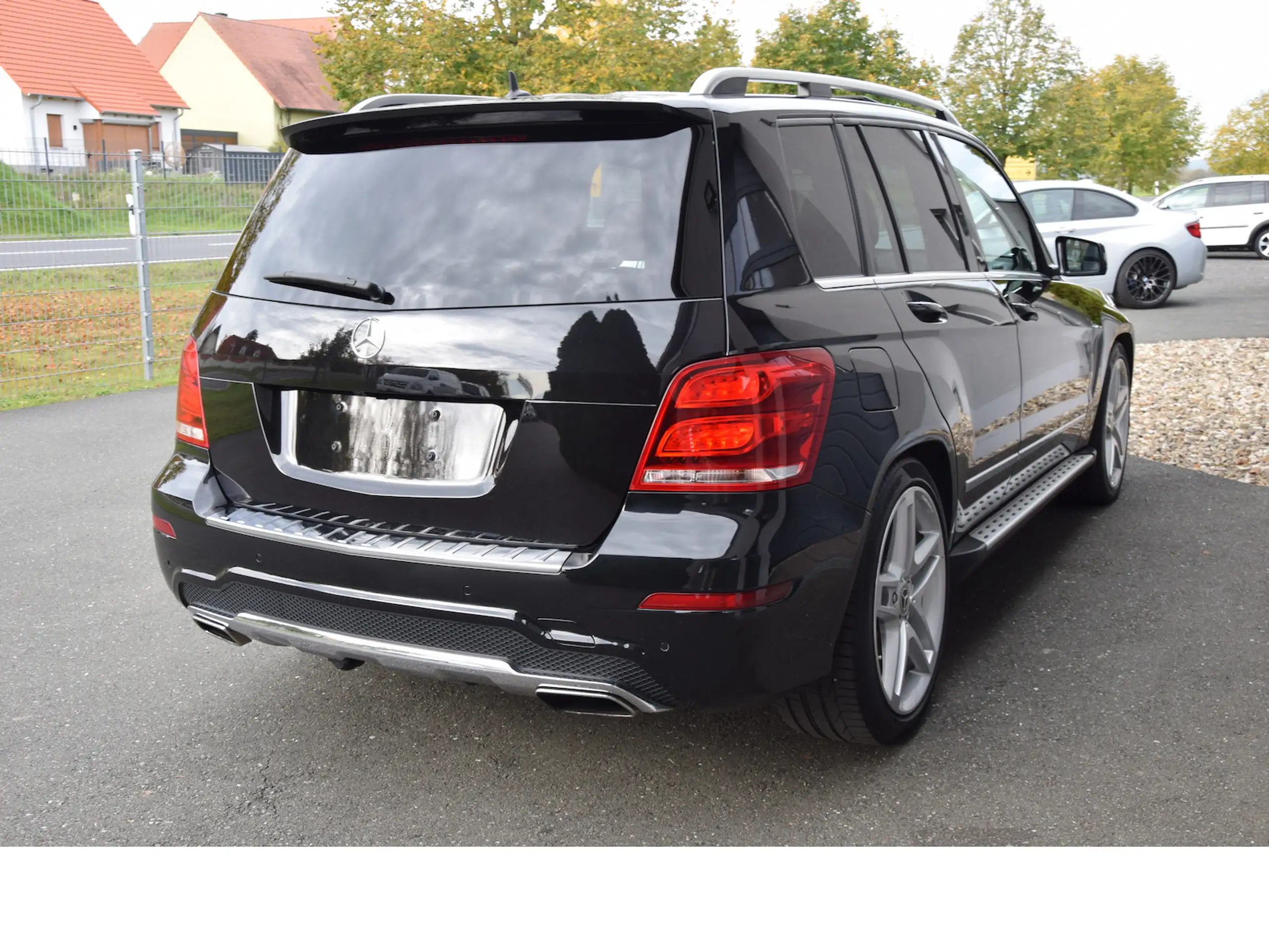 Mercedes-Benz - GLK 350