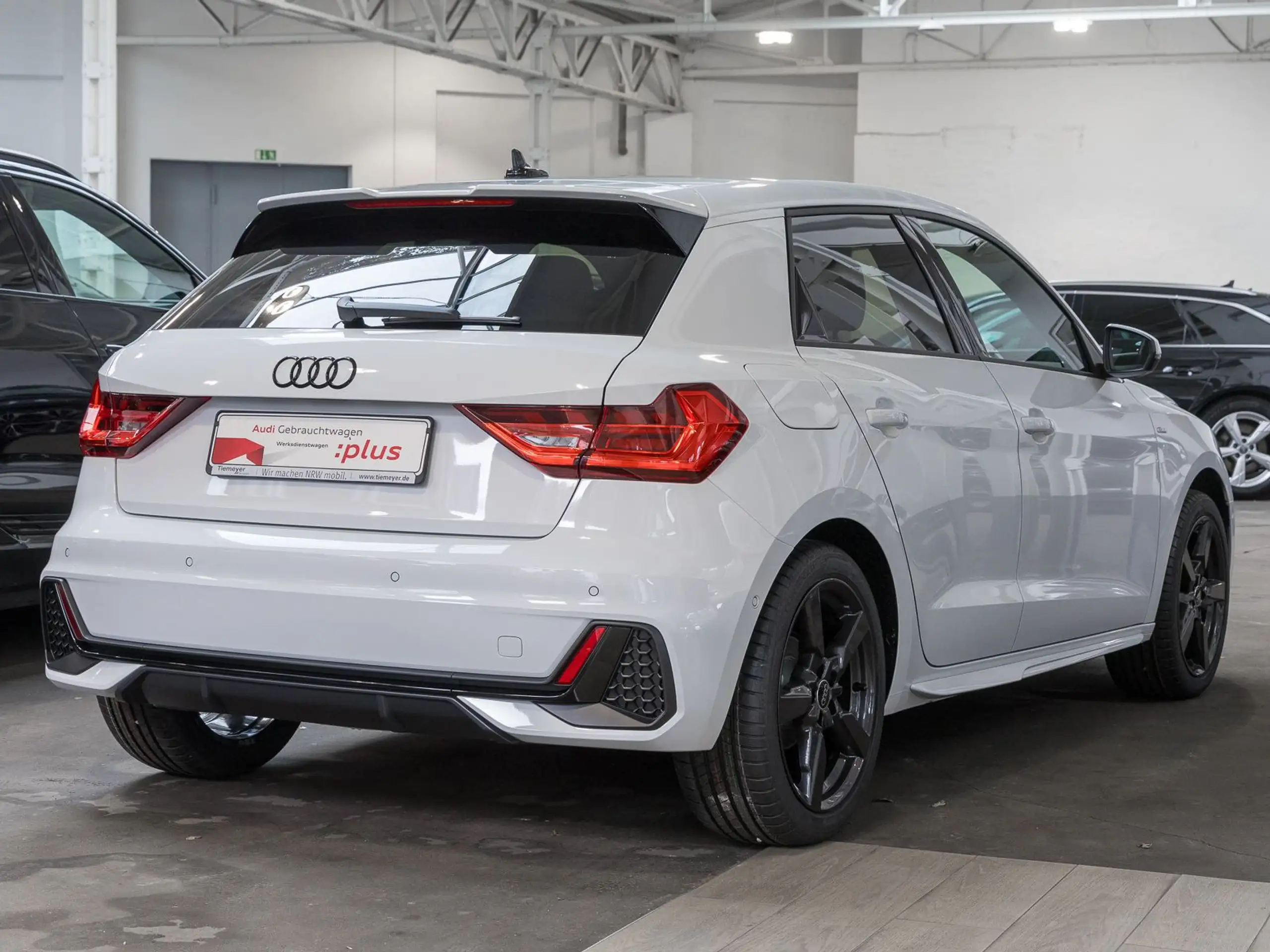 Audi - A1