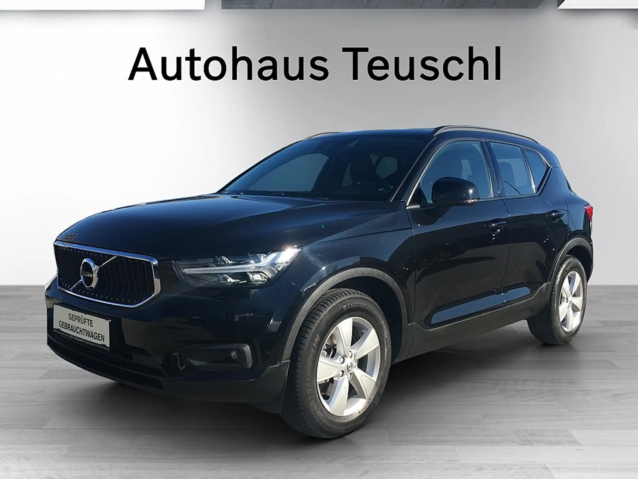 Volvo - XC40