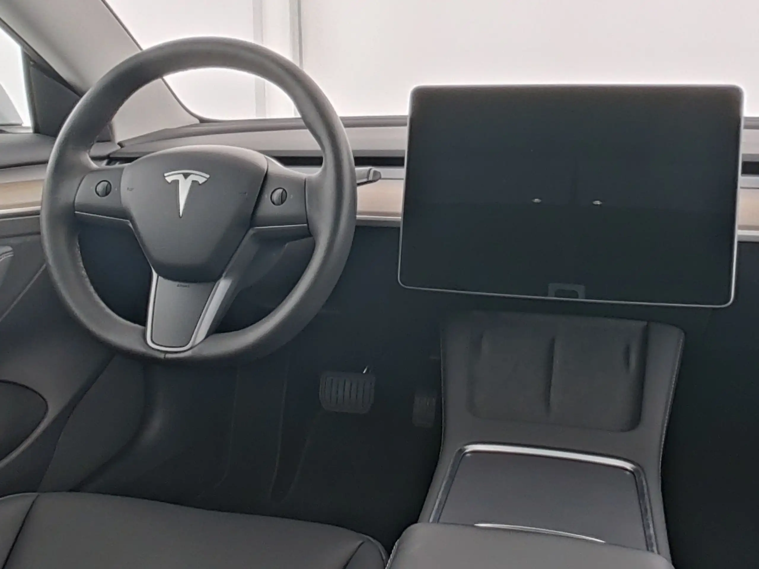 Tesla - Model 3