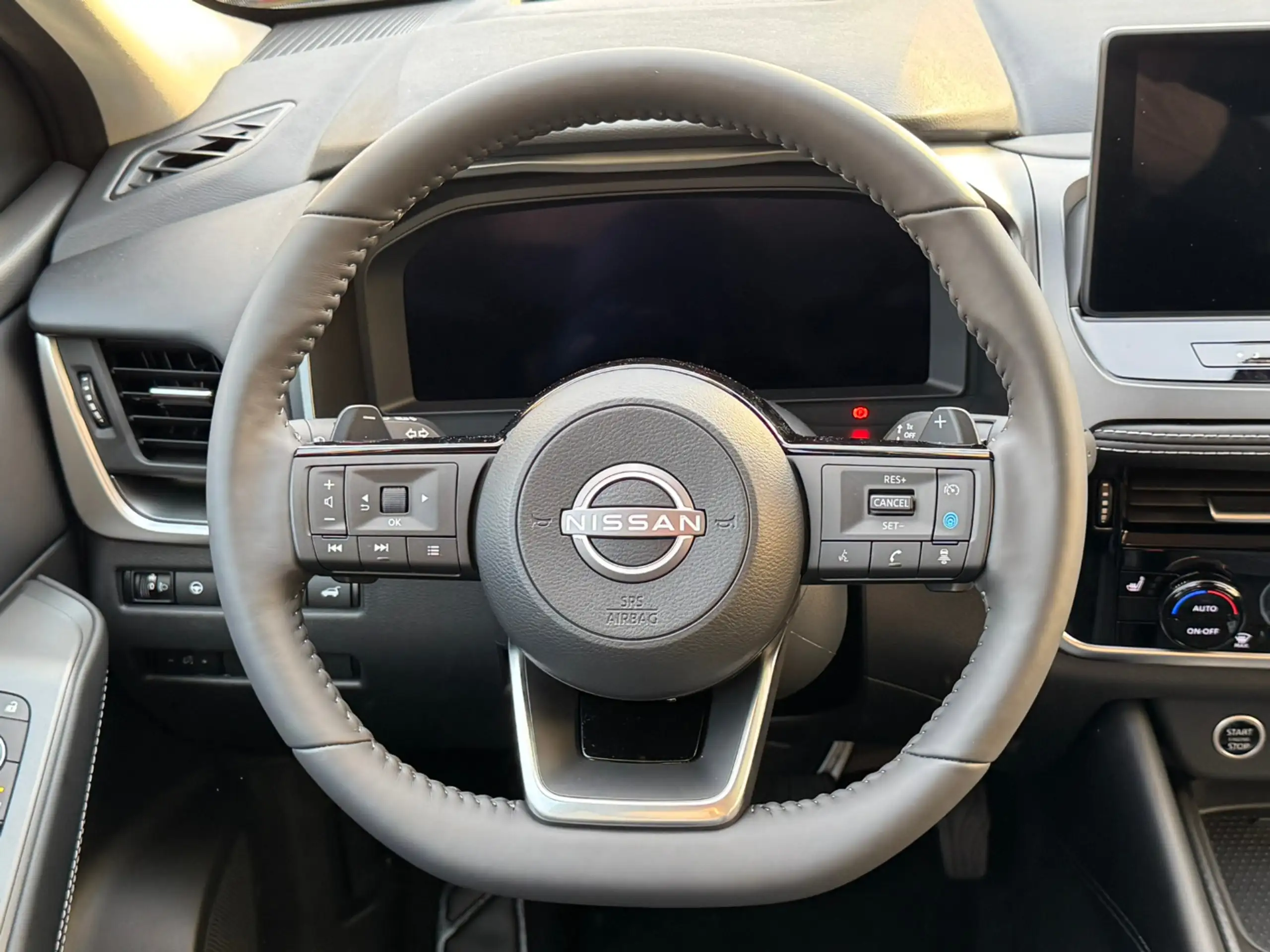 Nissan - Qashqai