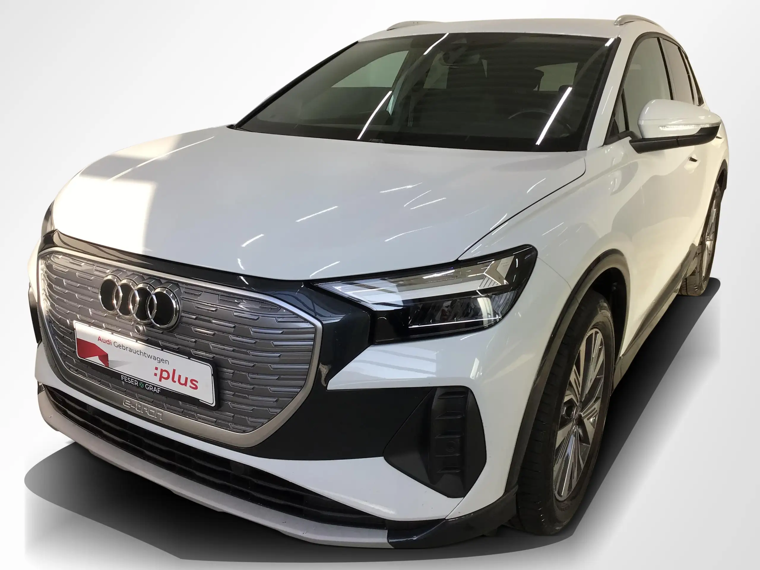 Audi - Q4 e-tron