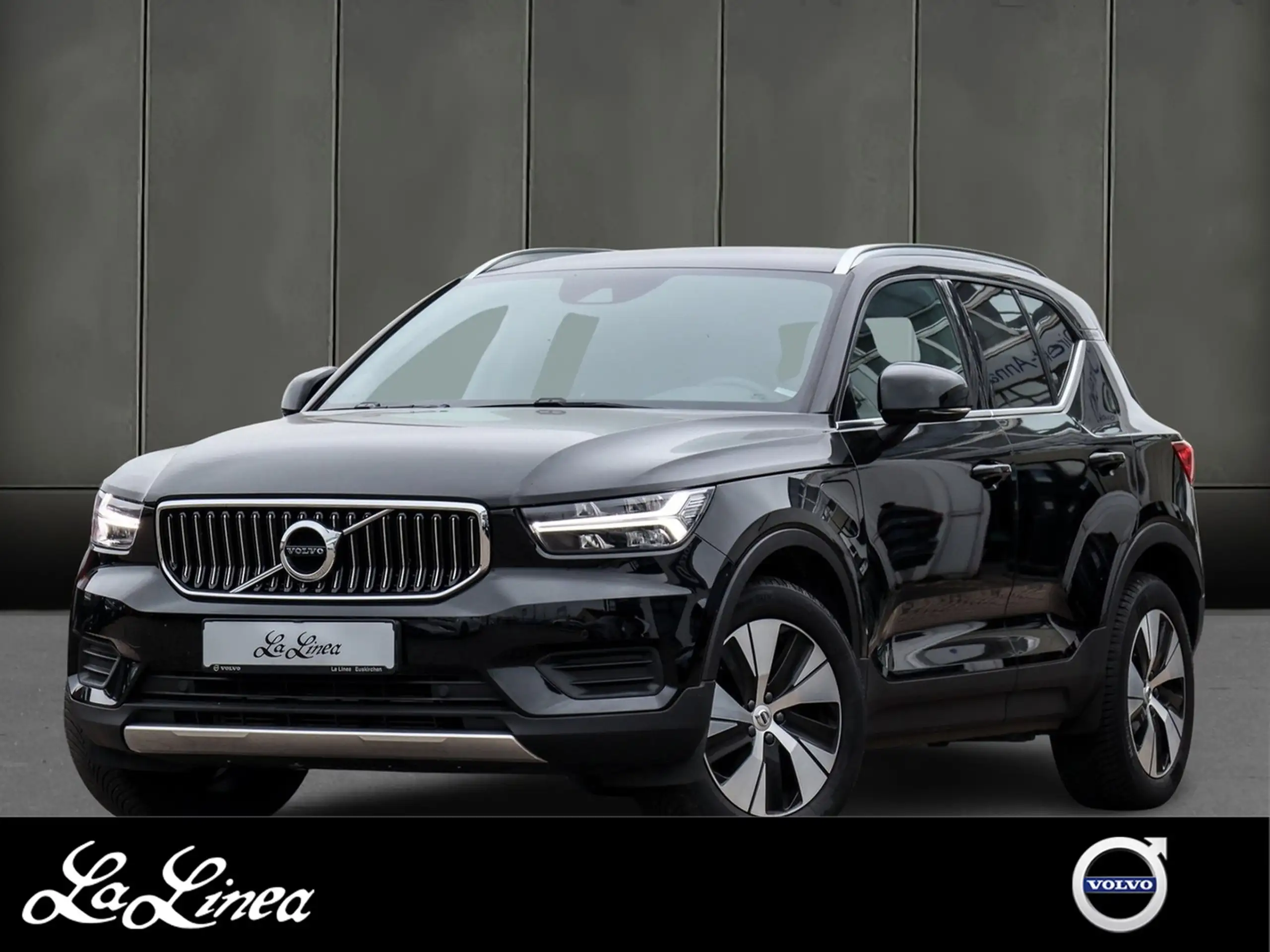 Volvo - XC40