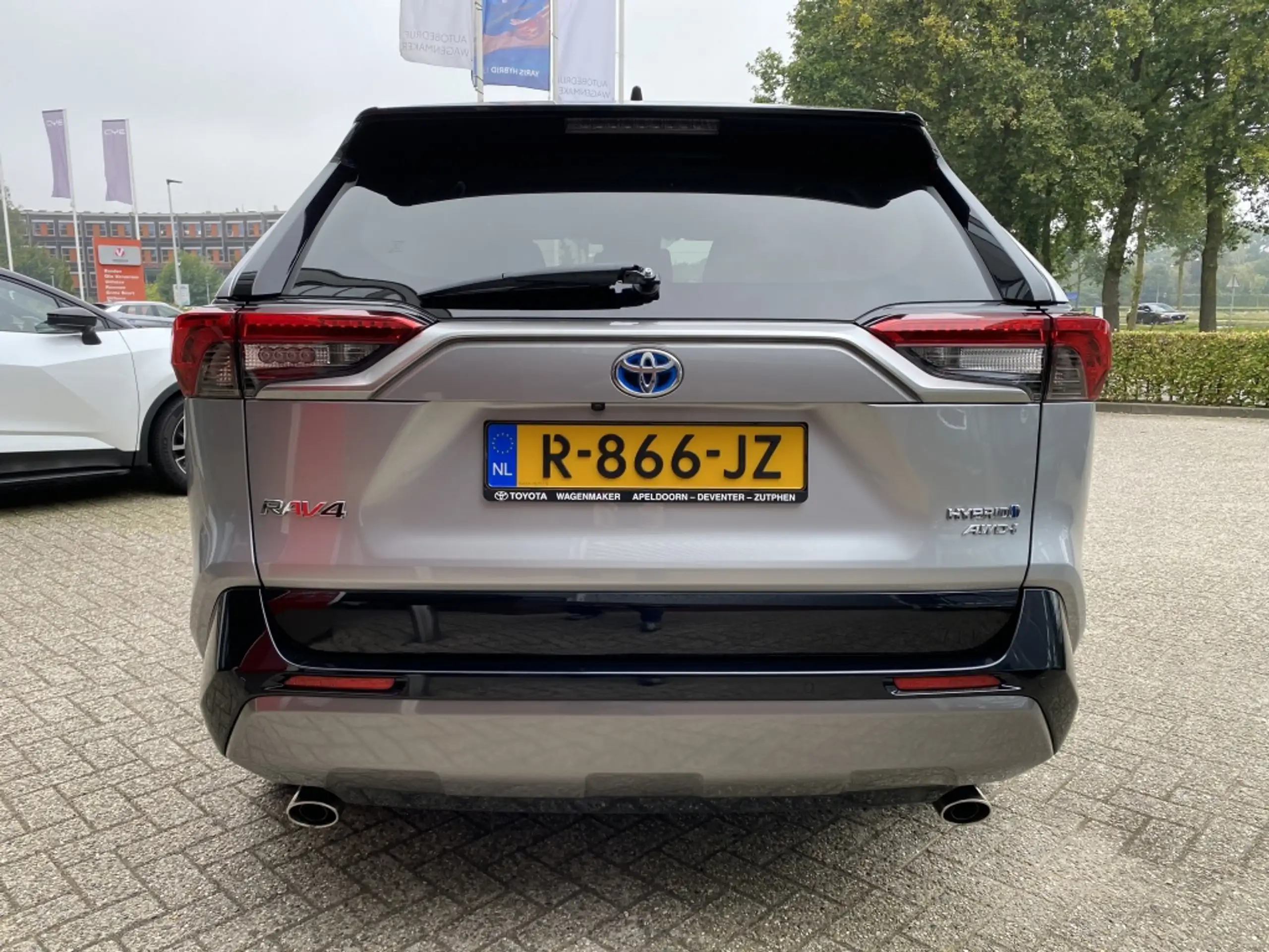 Toyota - RAV 4