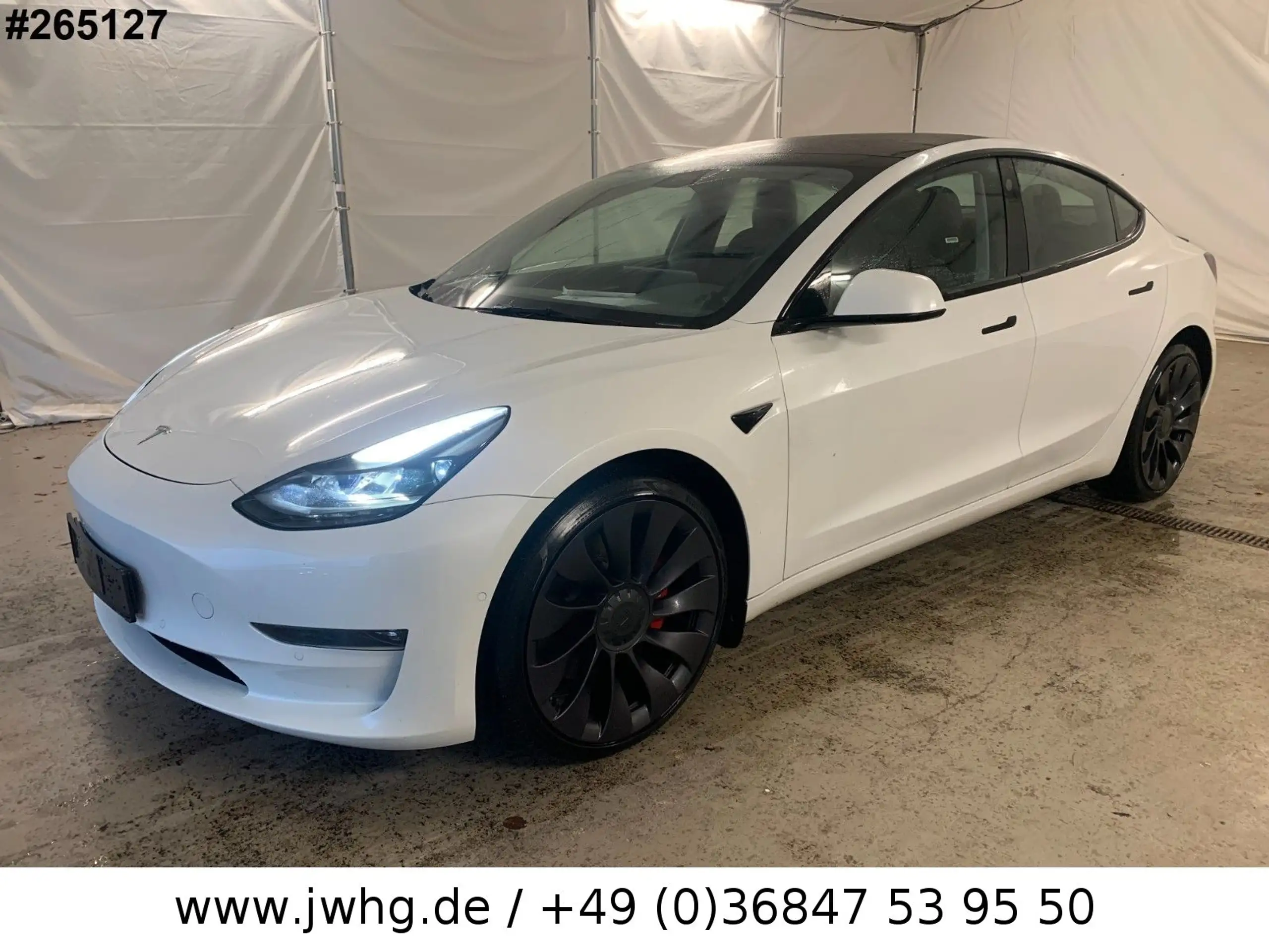 Tesla - Model 3